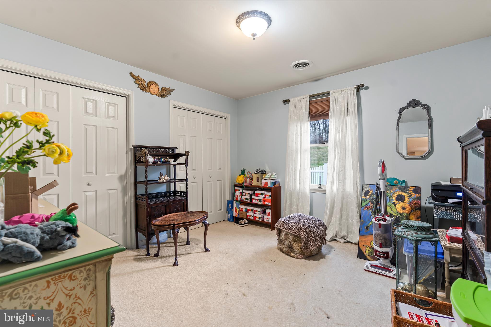 SOUTH POINTE - Residential