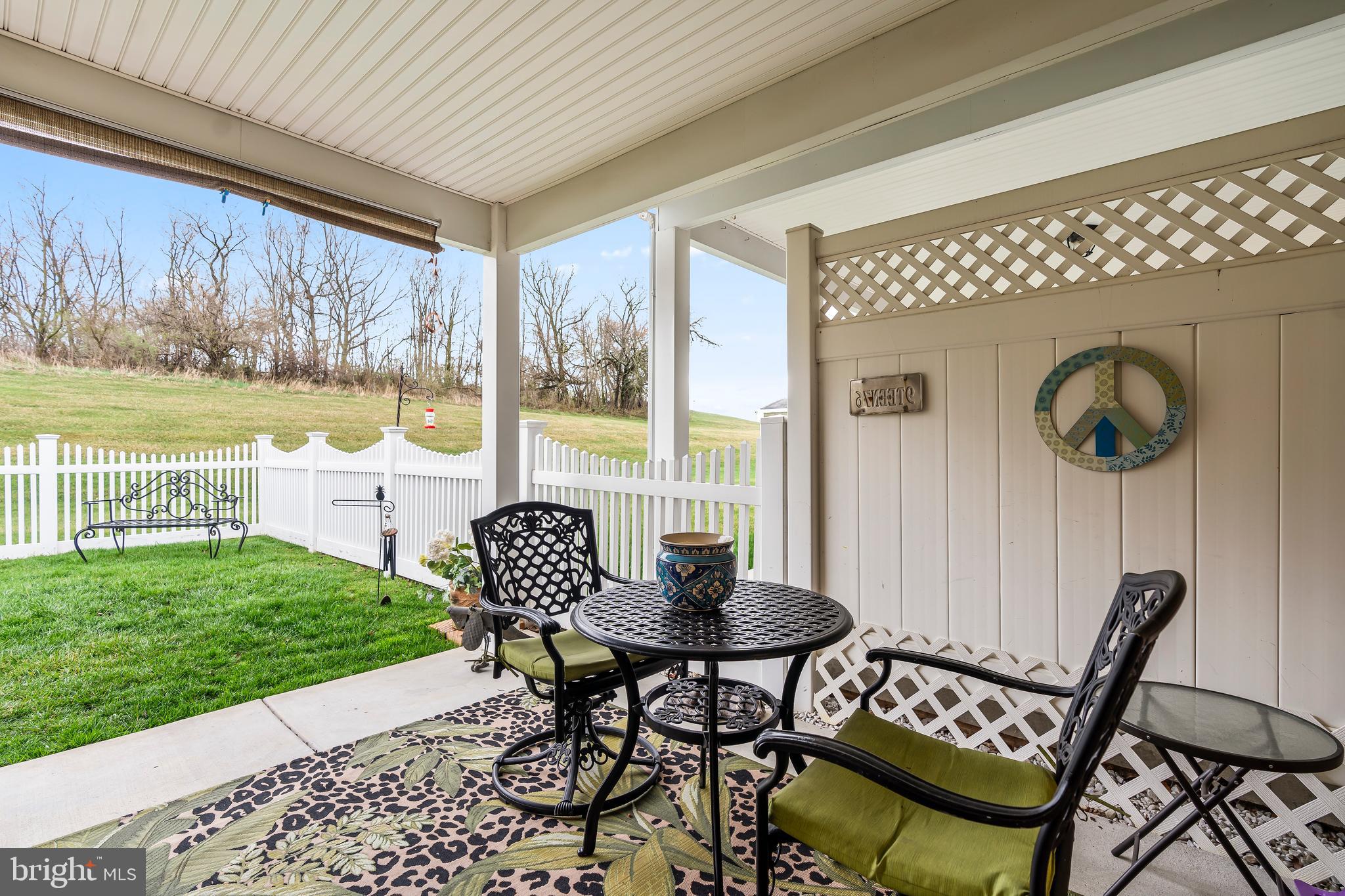 SOUTH POINTE - Residential