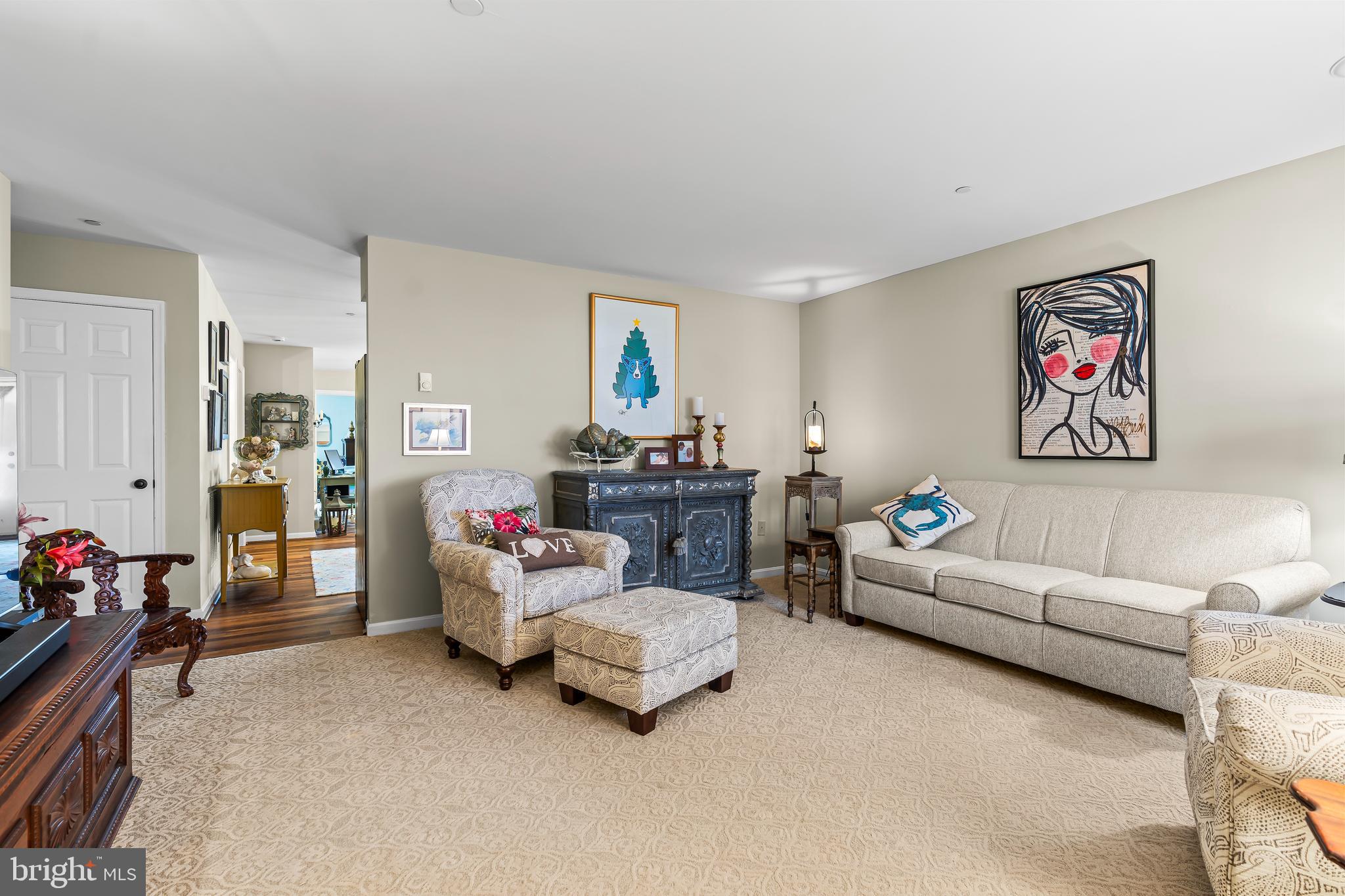 SOUTH POINTE - Residential