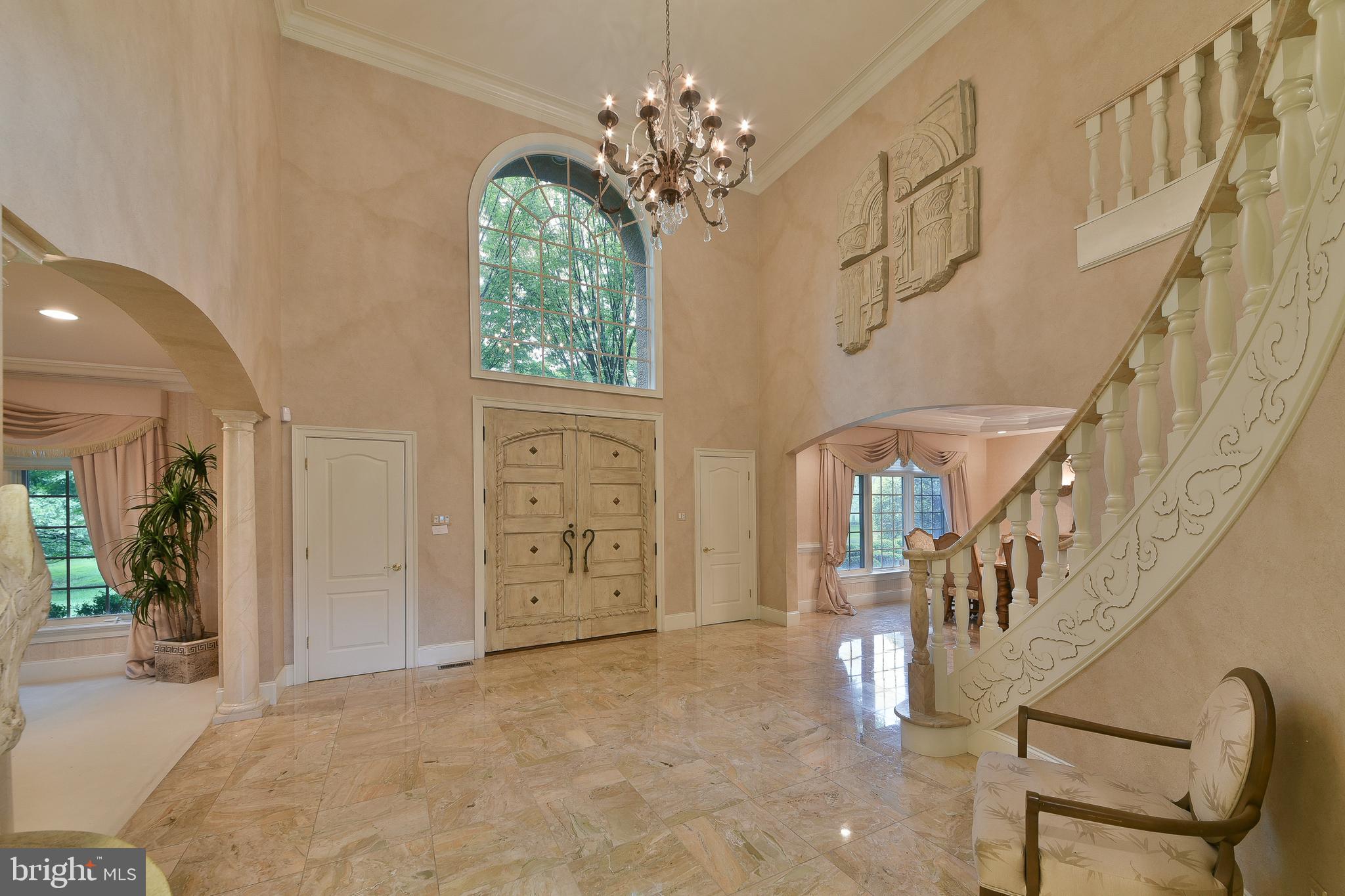 LAMPLIGHTER GLEN - Residential