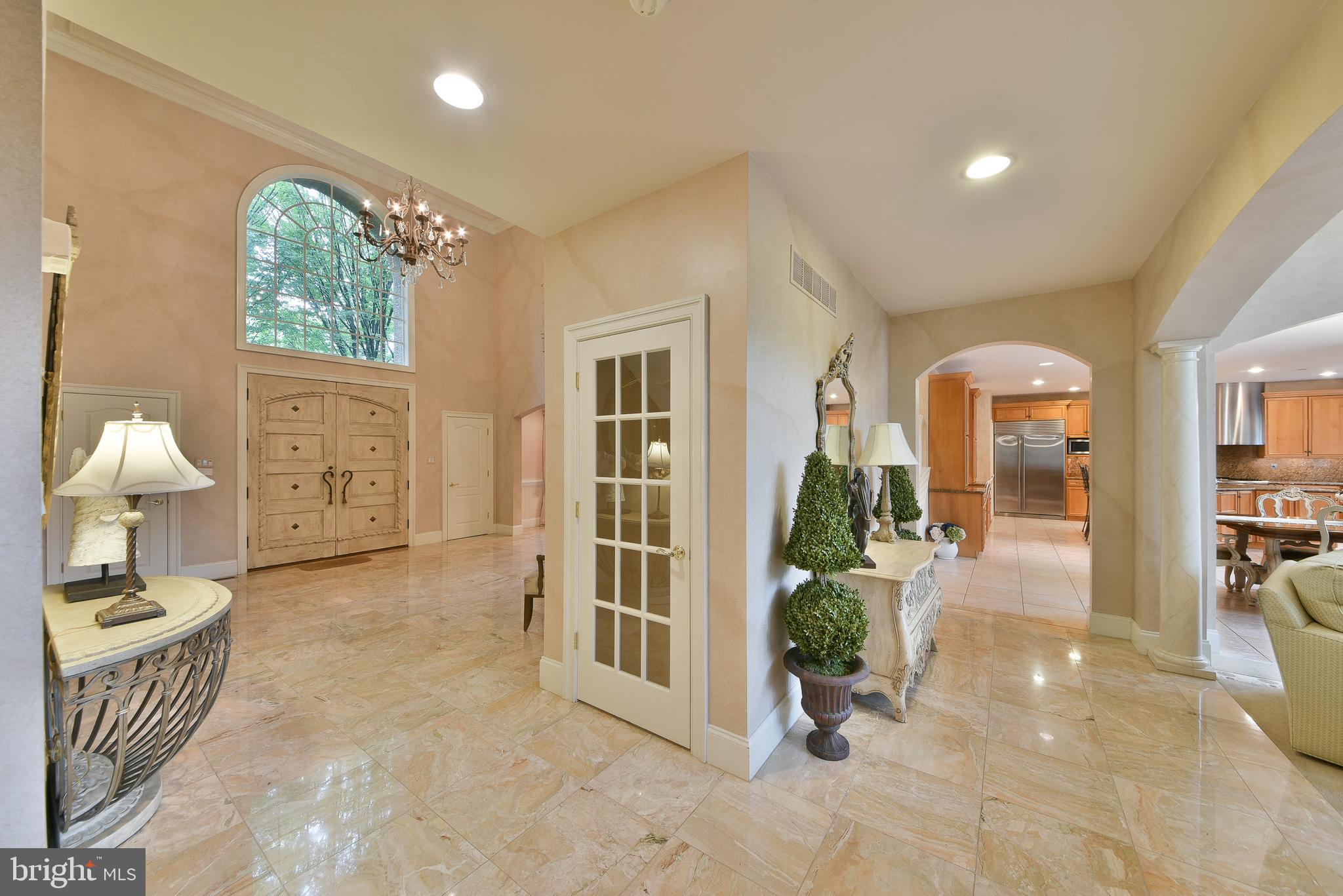 LAMPLIGHTER GLEN - Residential
