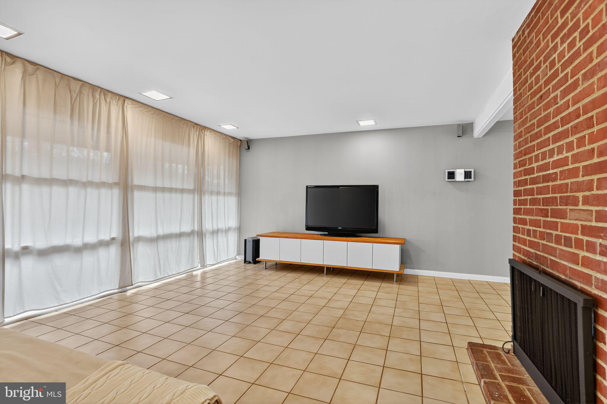 WYNDMOOR - Residential