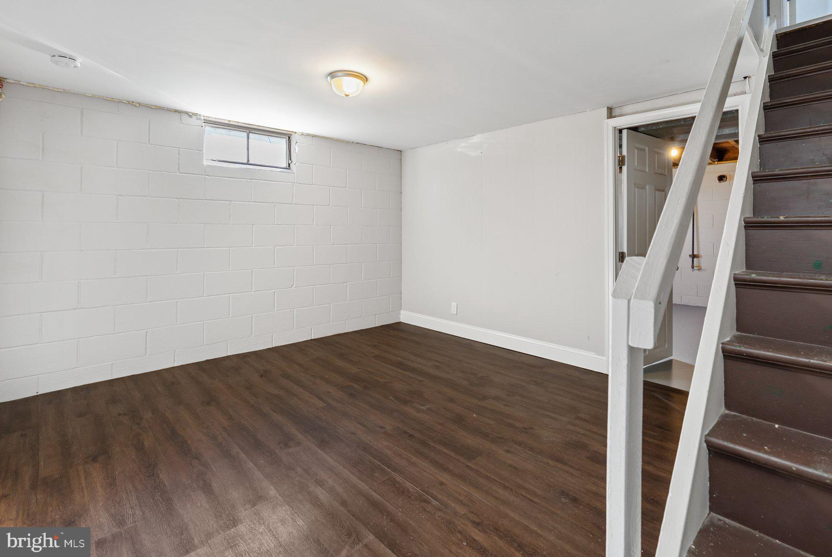 WOODLAWN HEIGHTS - Residential