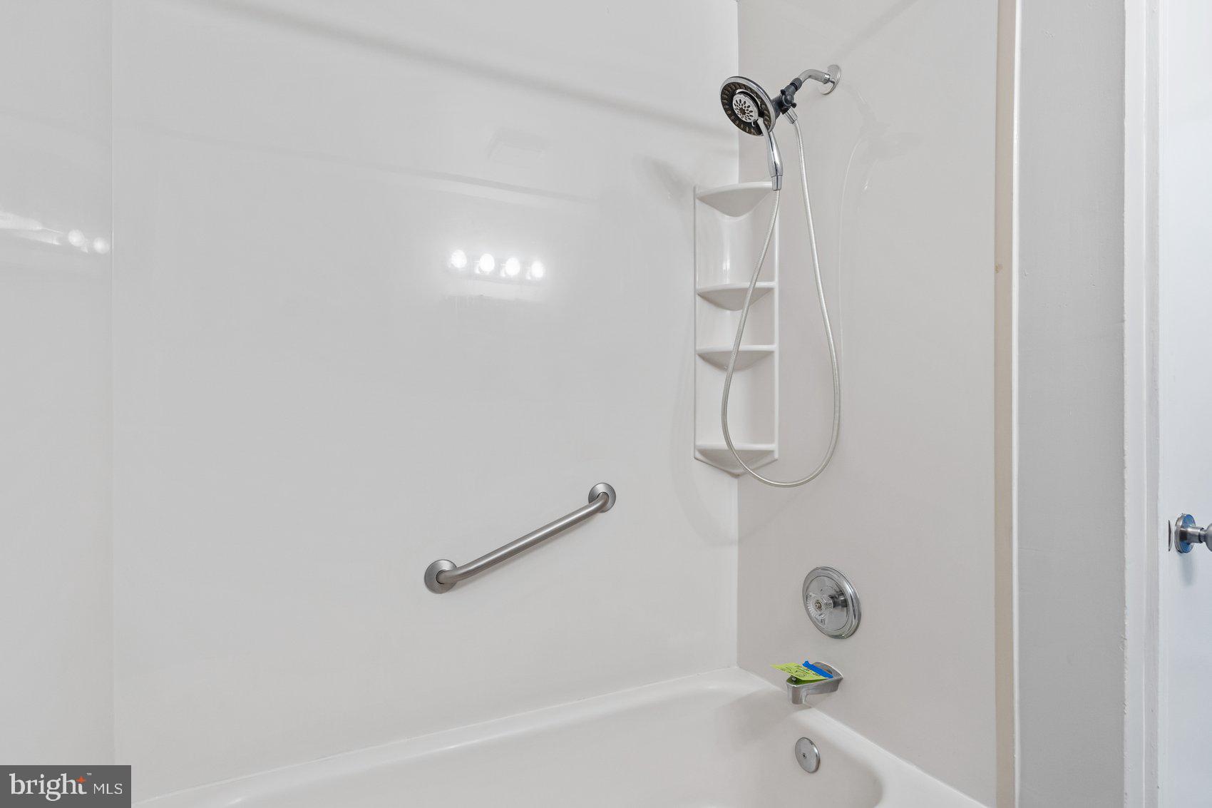 WOODLAWN HEIGHTS - Residential