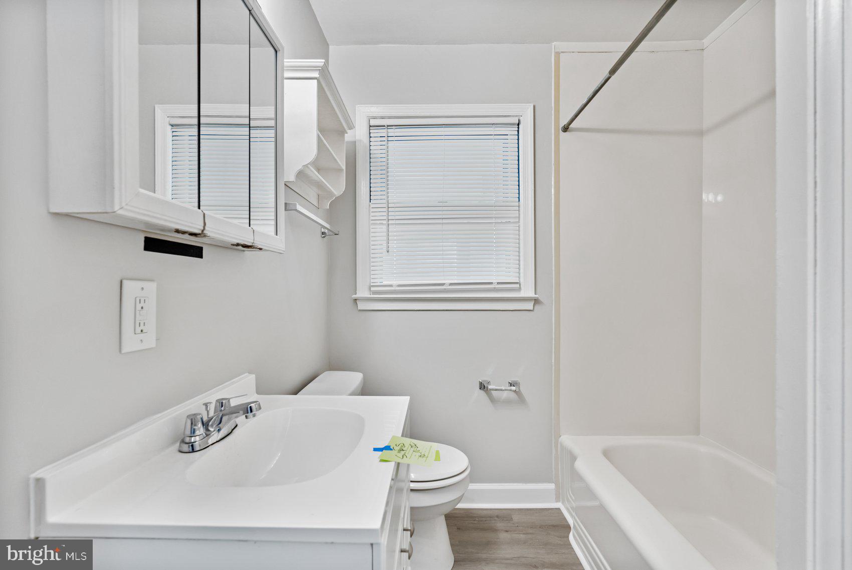 WOODLAWN HEIGHTS - Residential