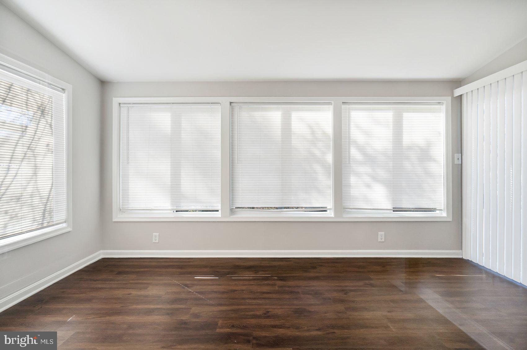 WOODLAWN HEIGHTS - Residential