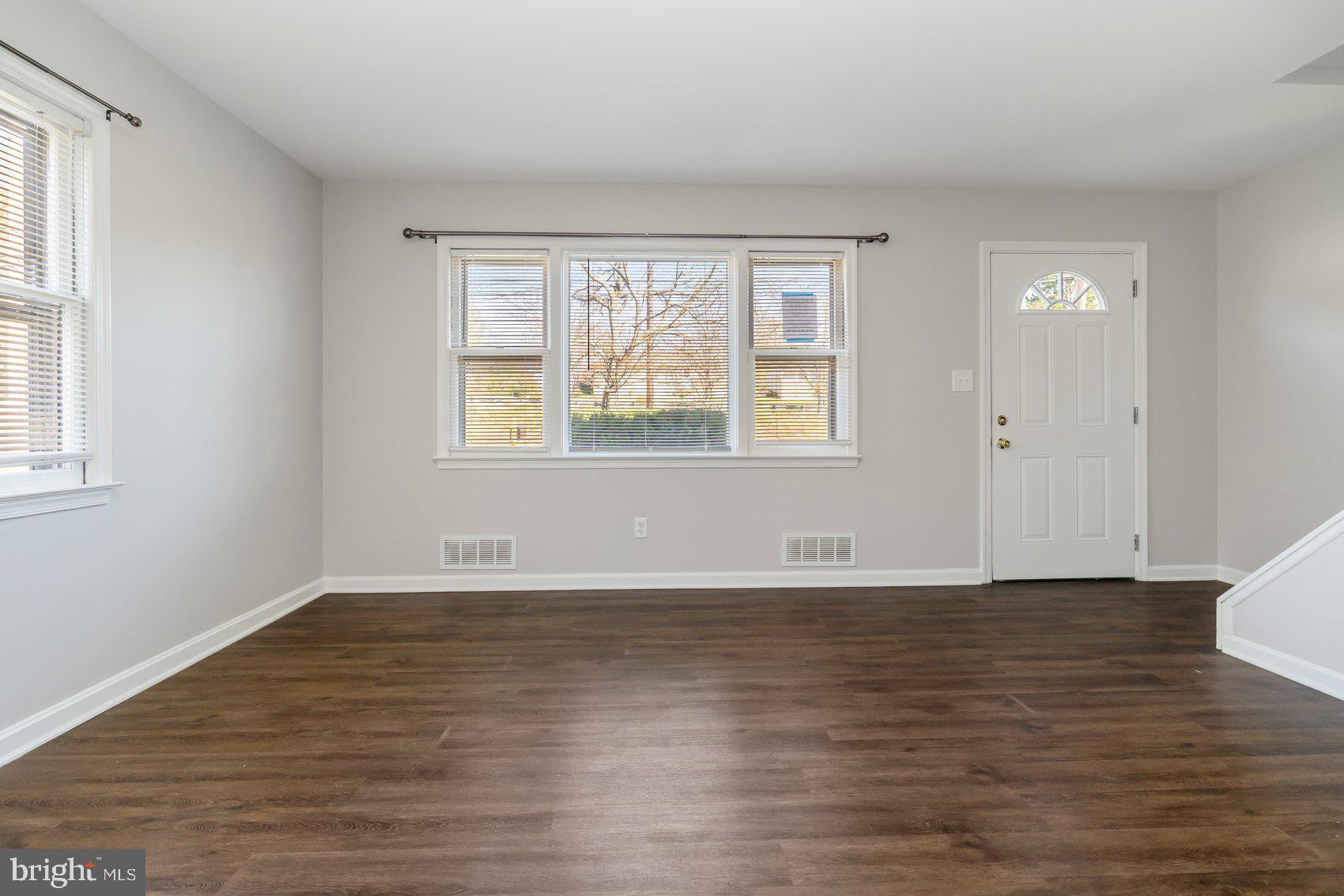 WOODLAWN HEIGHTS - Residential