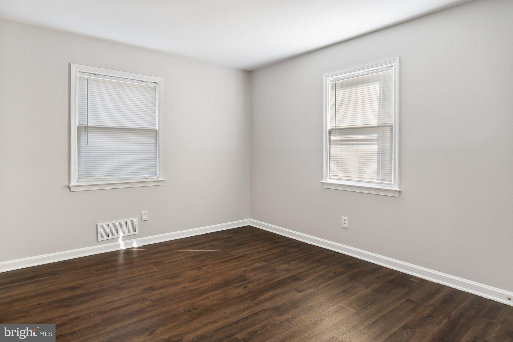 WOODLAWN HEIGHTS - Residential