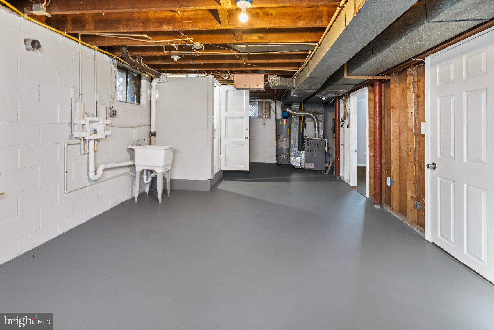 WOODLAWN HEIGHTS - Residential