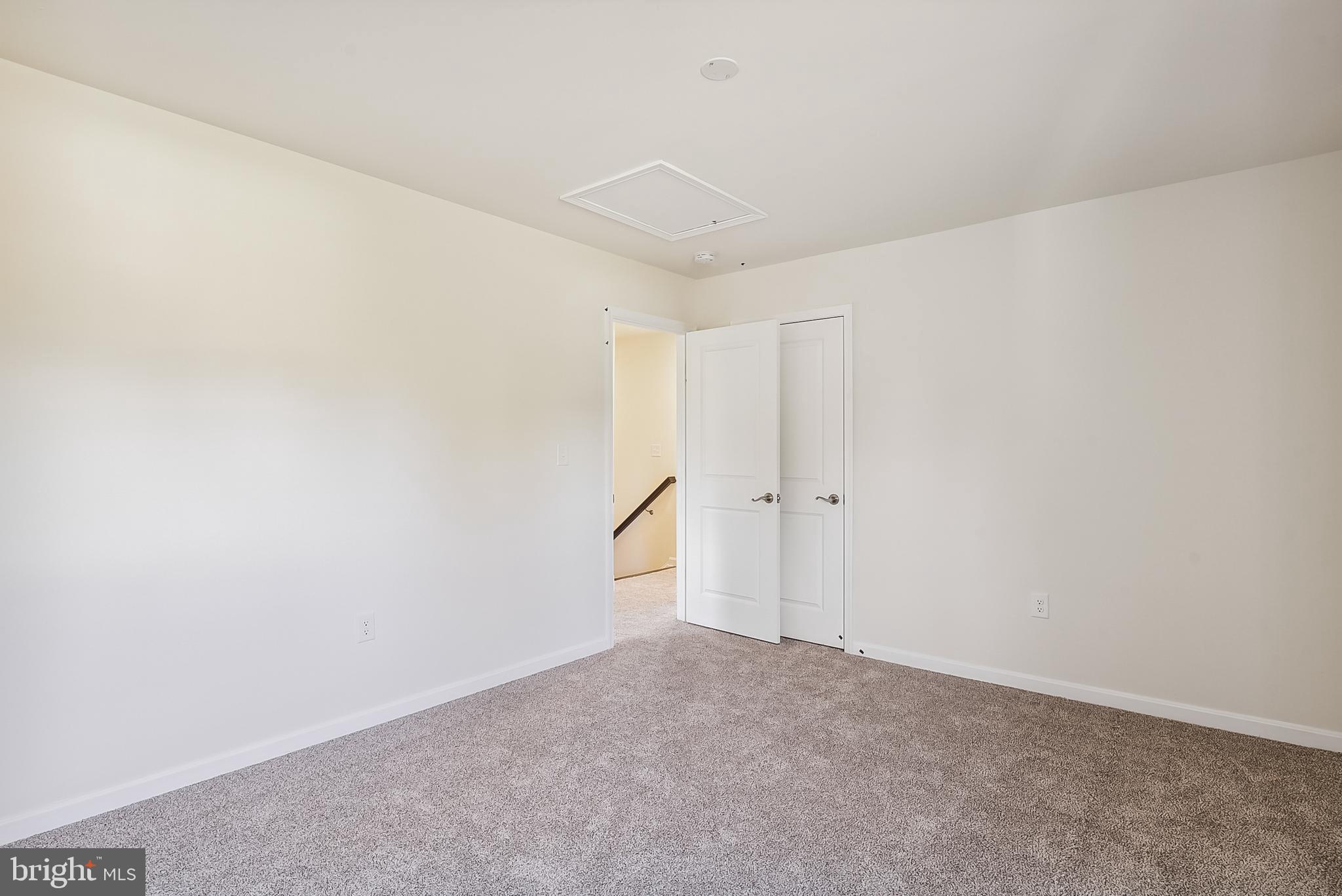 PARK CHESAPEAKE - Residential