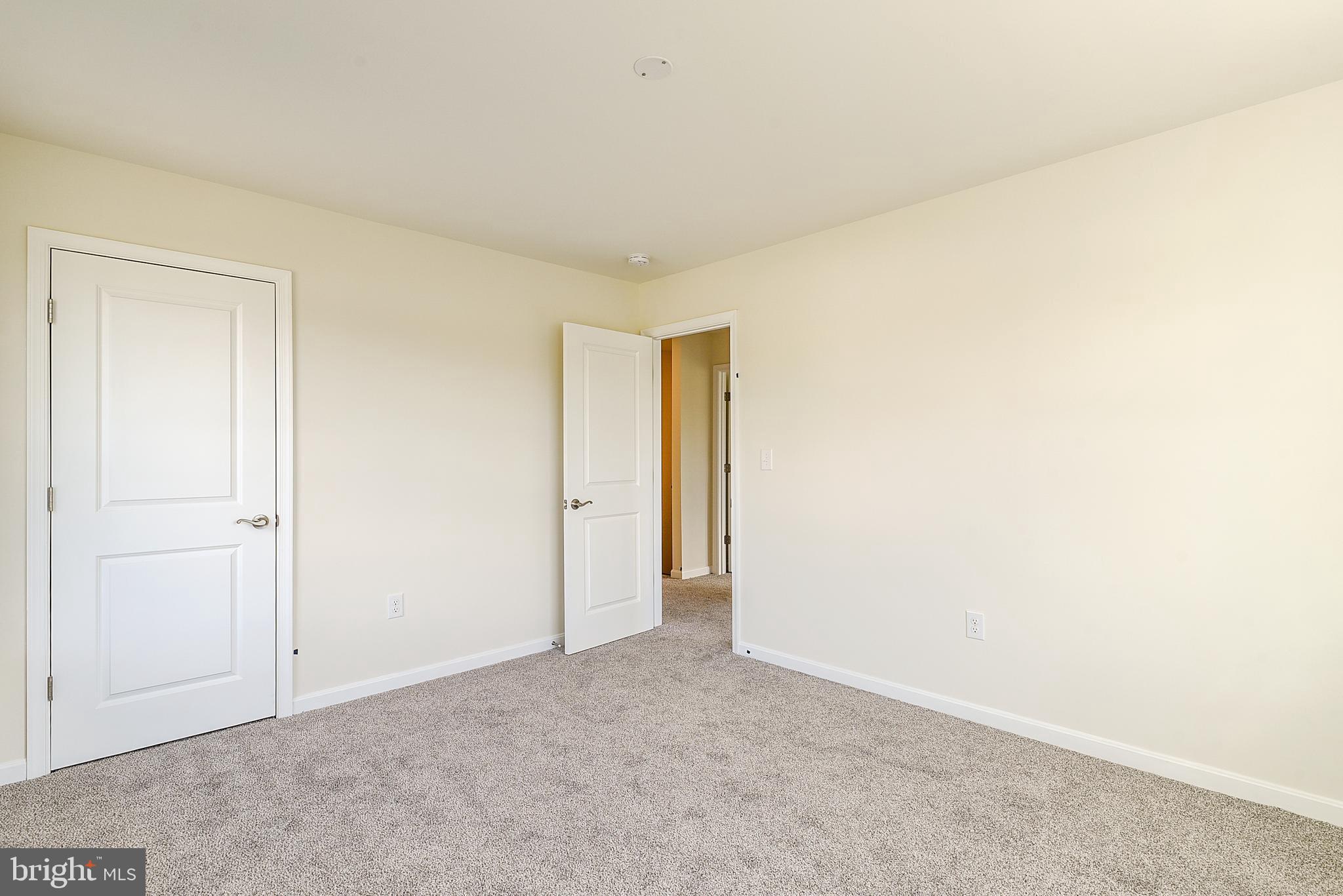 PARK CHESAPEAKE - Residential