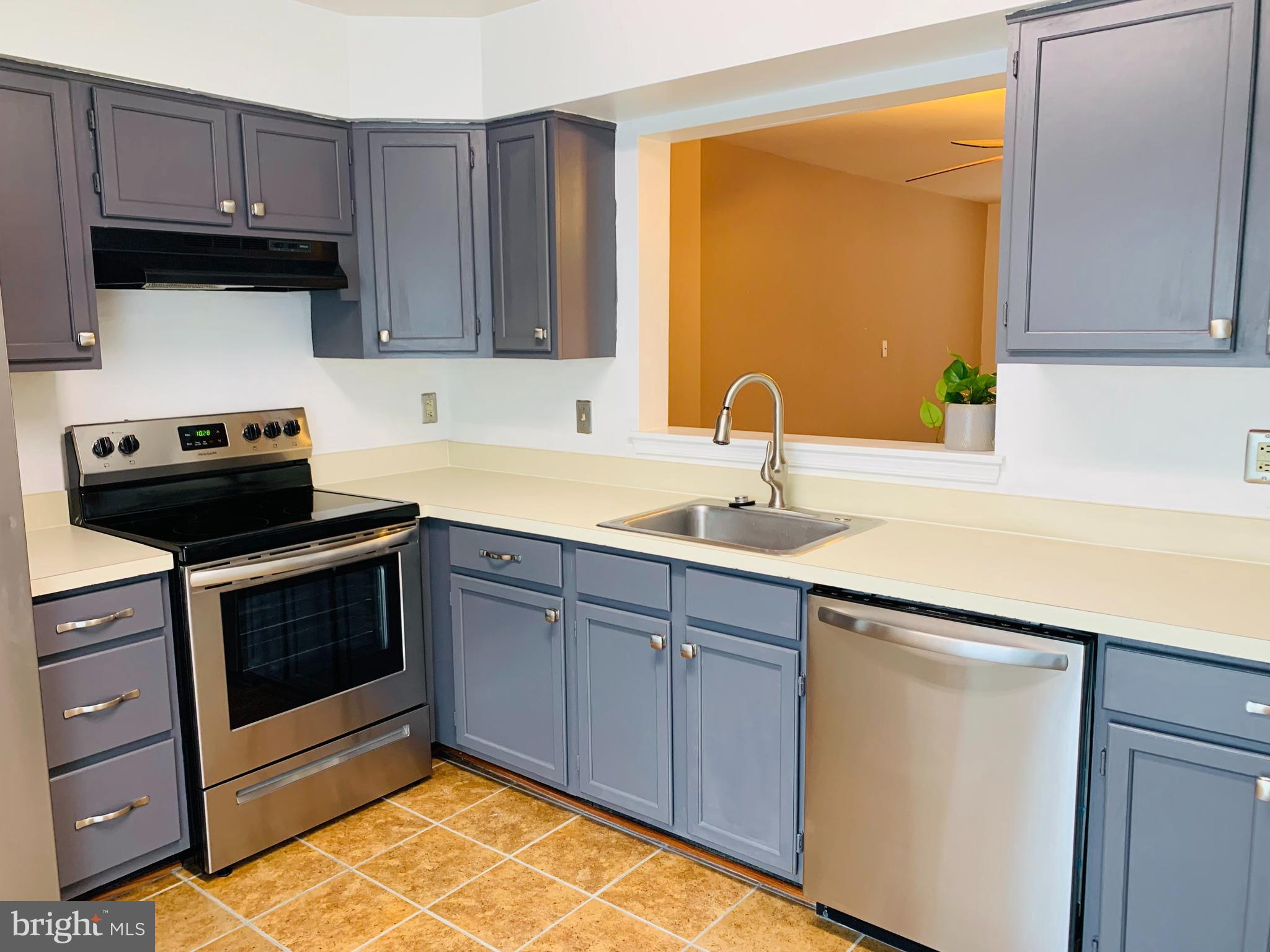 EVERGREEN ESTATES PLAT 3 - Residential Lease