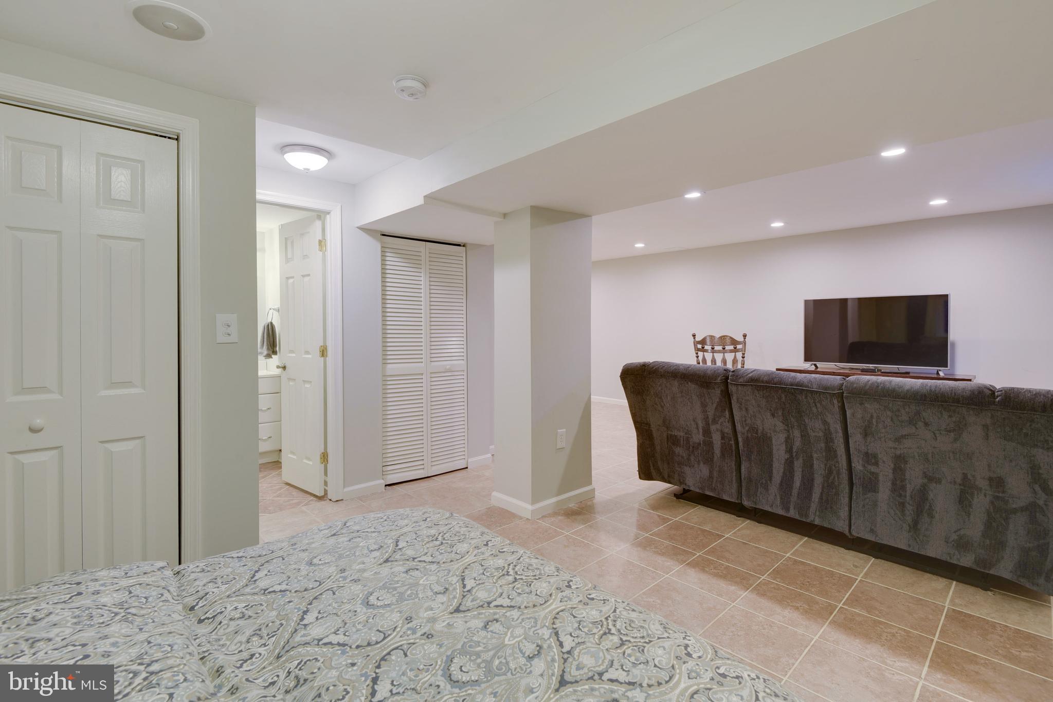 SHIPLEYS CHOICE - Residential