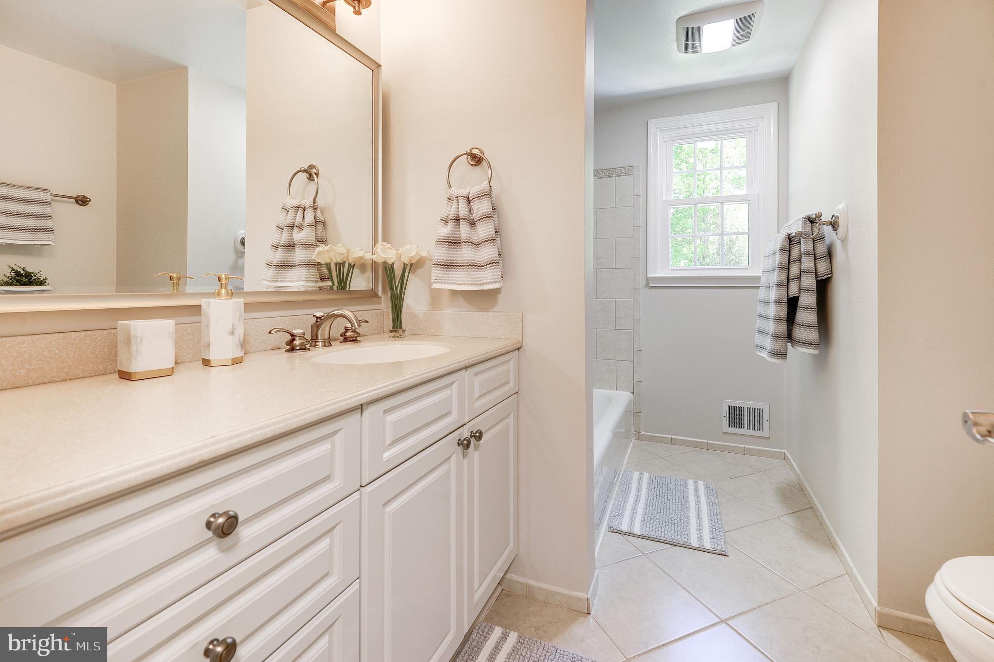 WAYSIDE - Residential