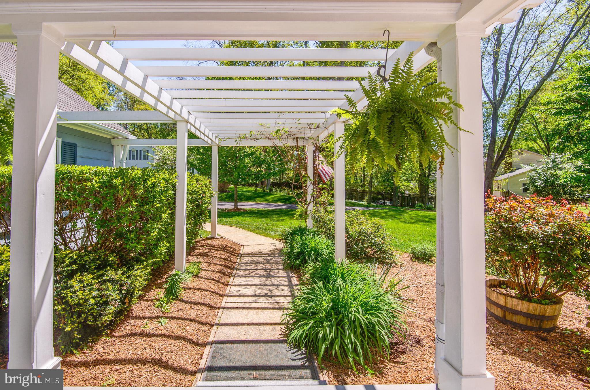 WAYSIDE - Residential