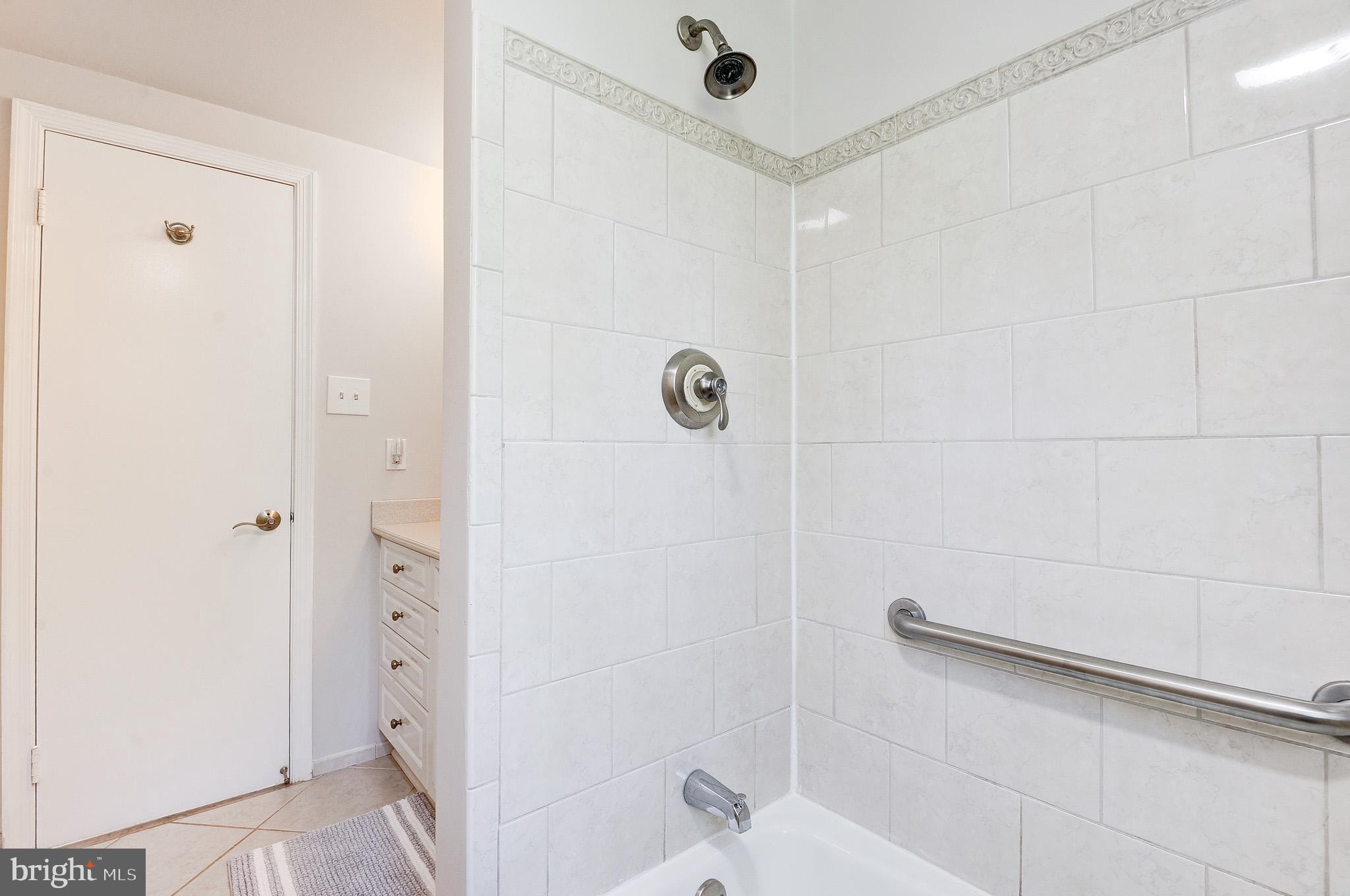 WAYSIDE - Residential