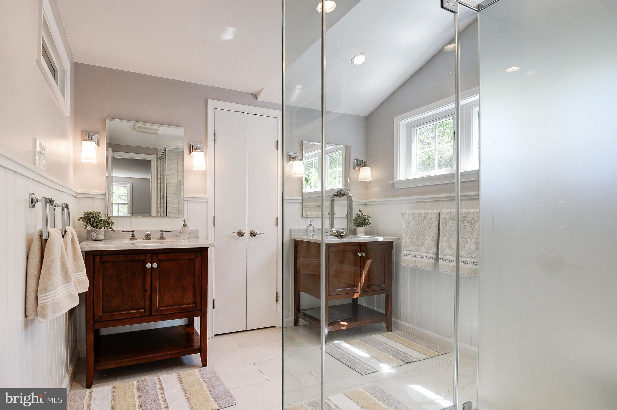 WAYSIDE - Residential