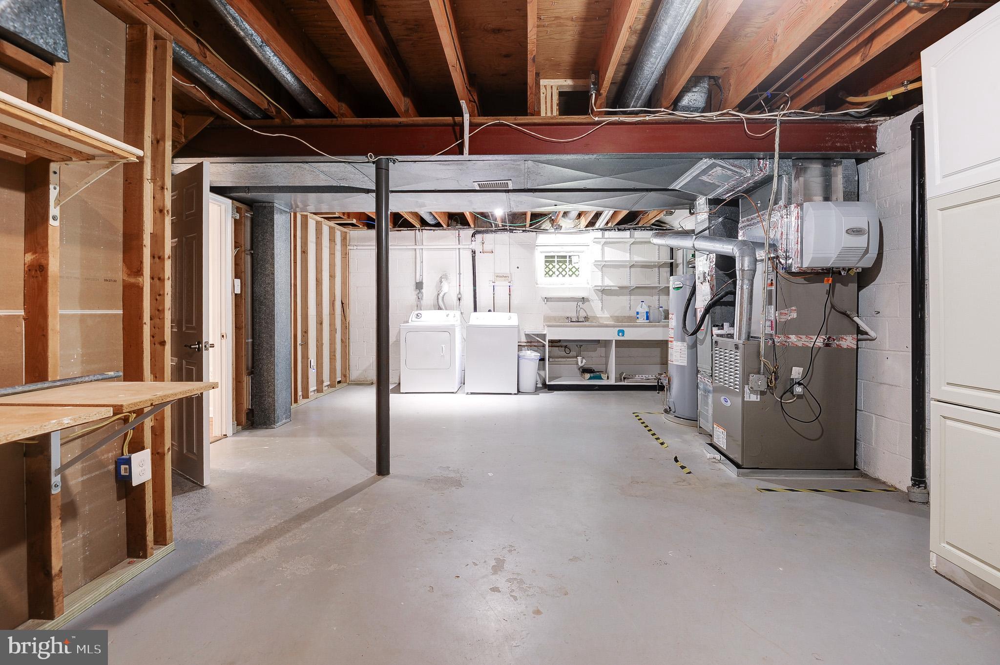 WAYSIDE - Residential