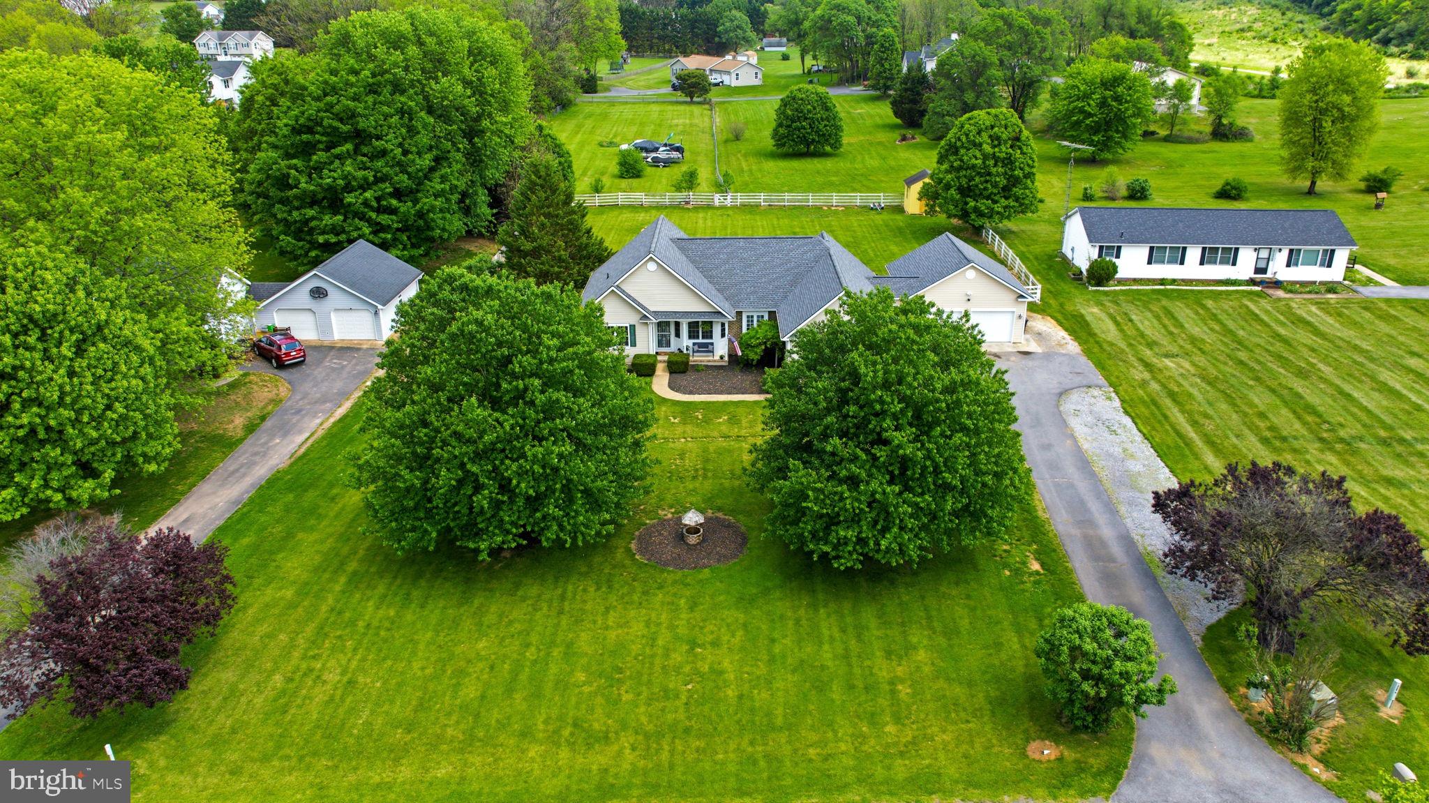 CROWN POINTE - Residential