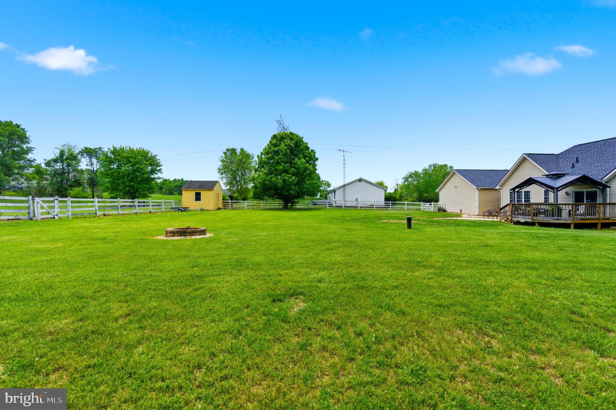 CROWN POINTE - Residential