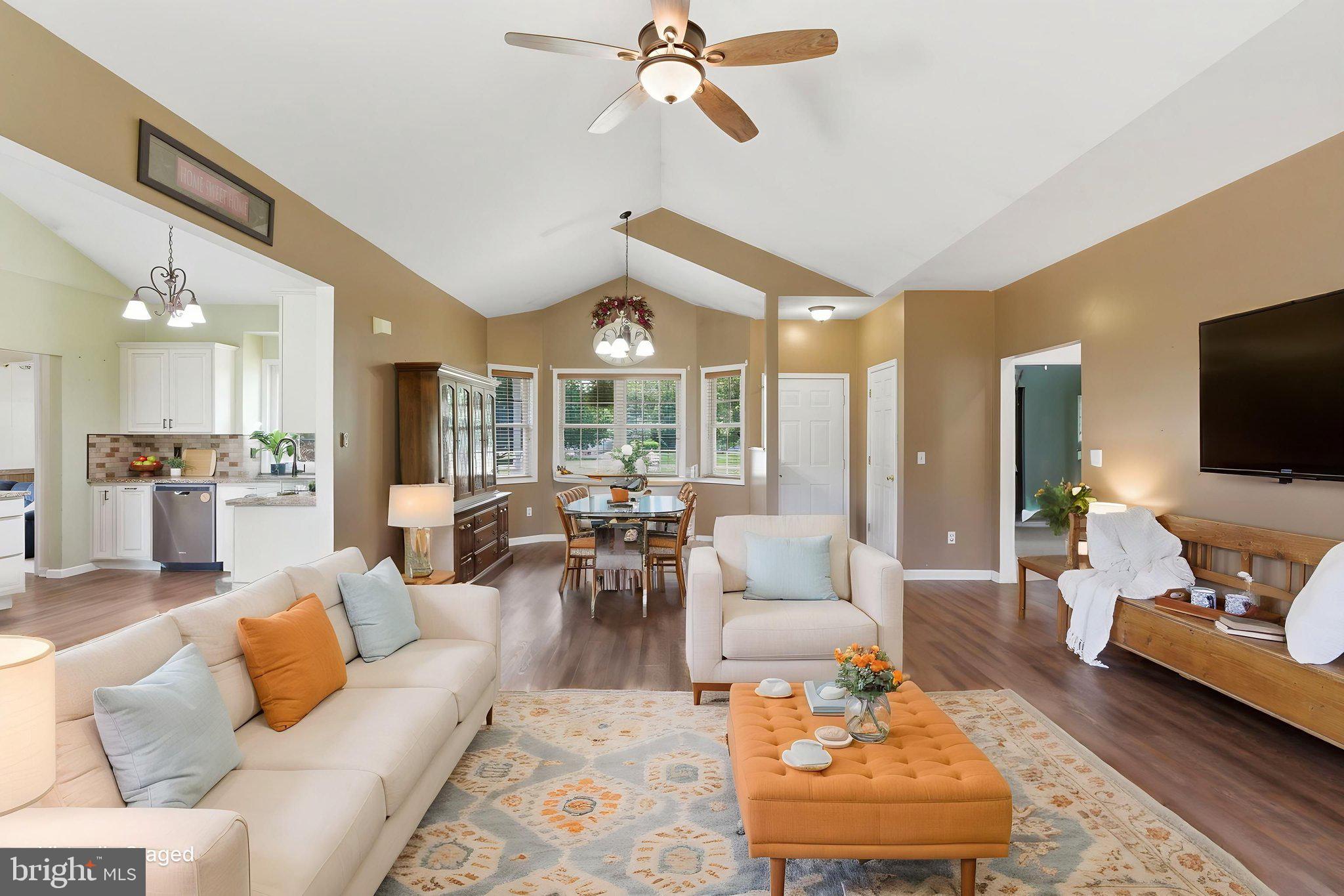 CROWN POINTE - Residential