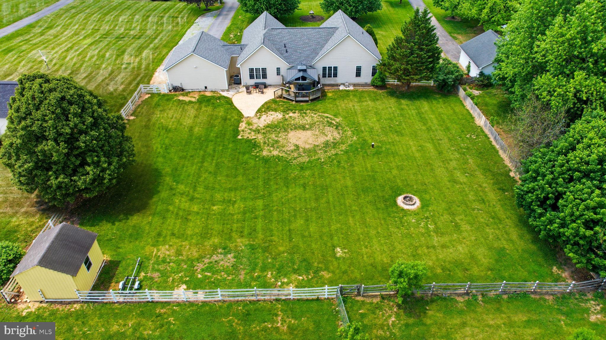 CROWN POINTE - Residential