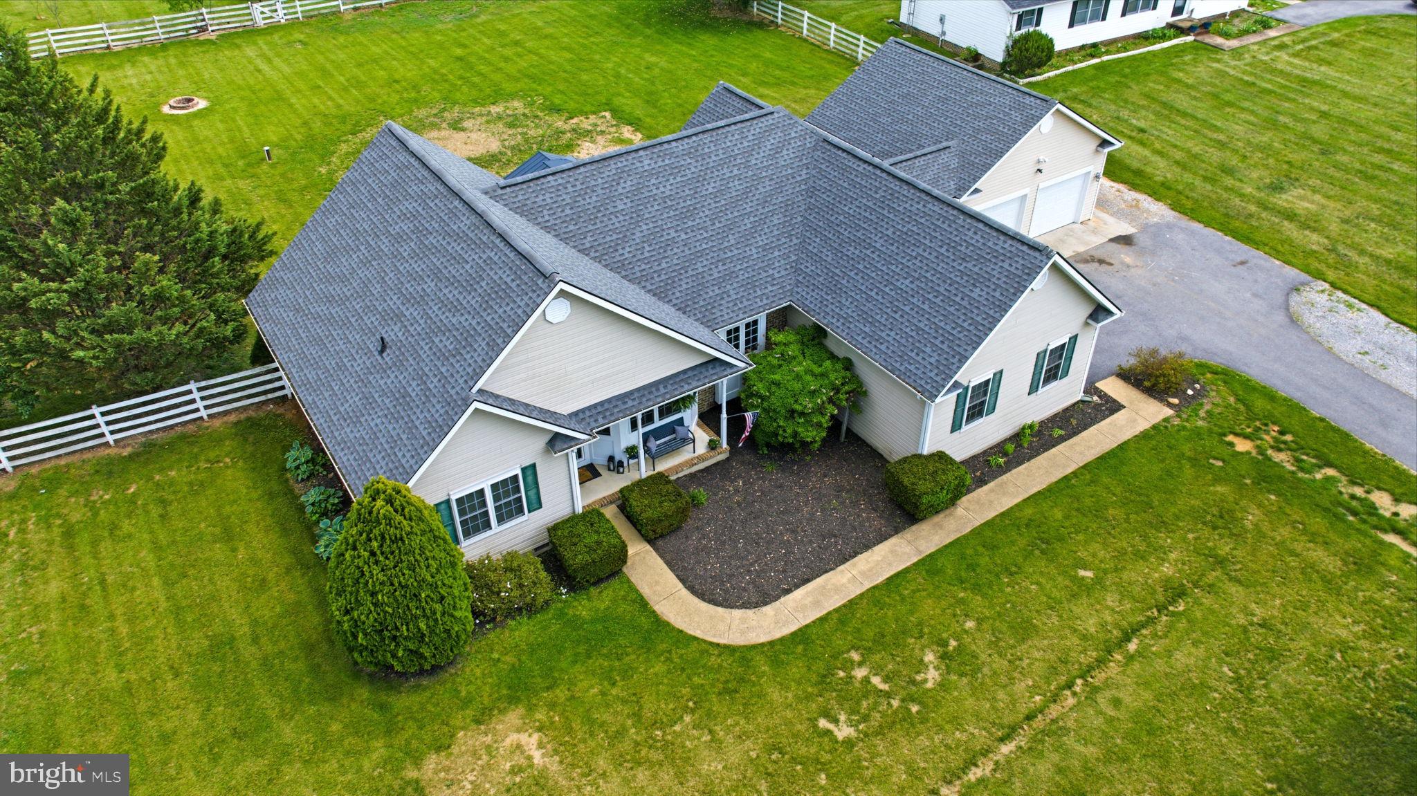 CROWN POINTE - Residential