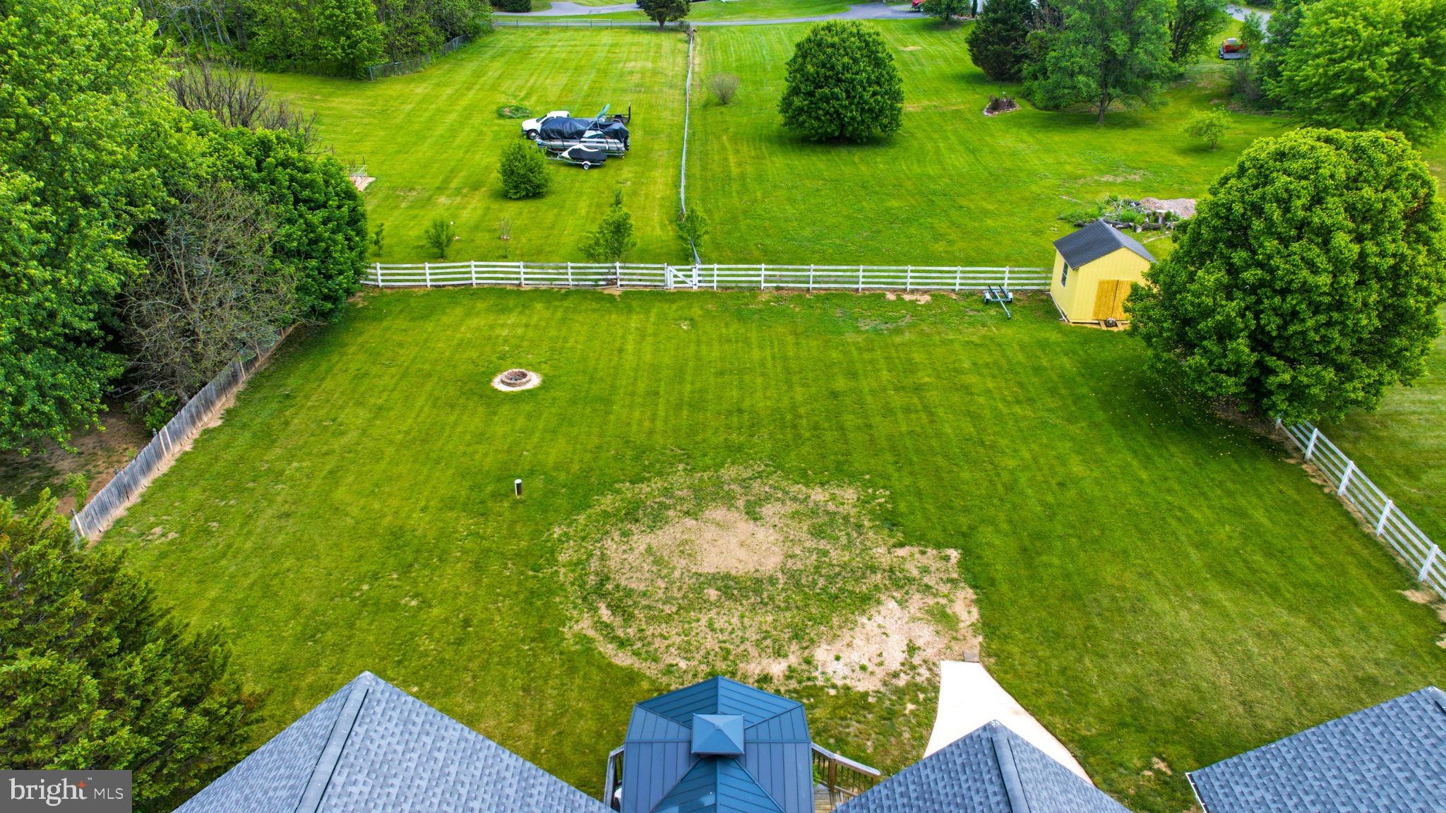 CROWN POINTE - Residential