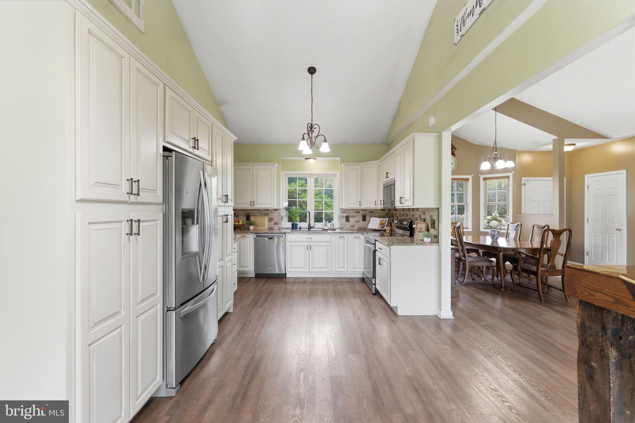 CROWN POINTE - Residential