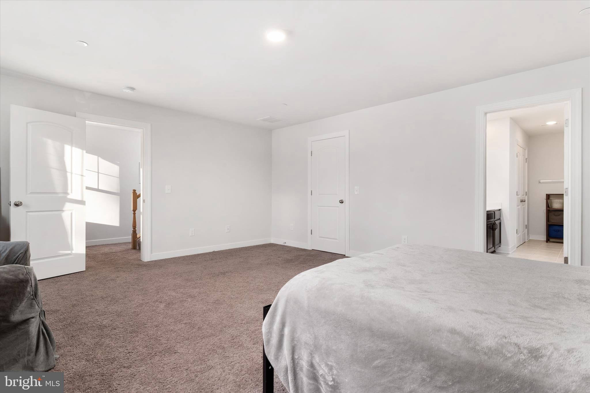 CHELSEA BEACH - Residential