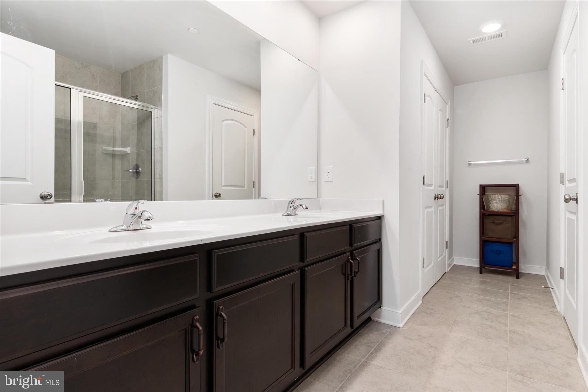 CHELSEA BEACH - Residential