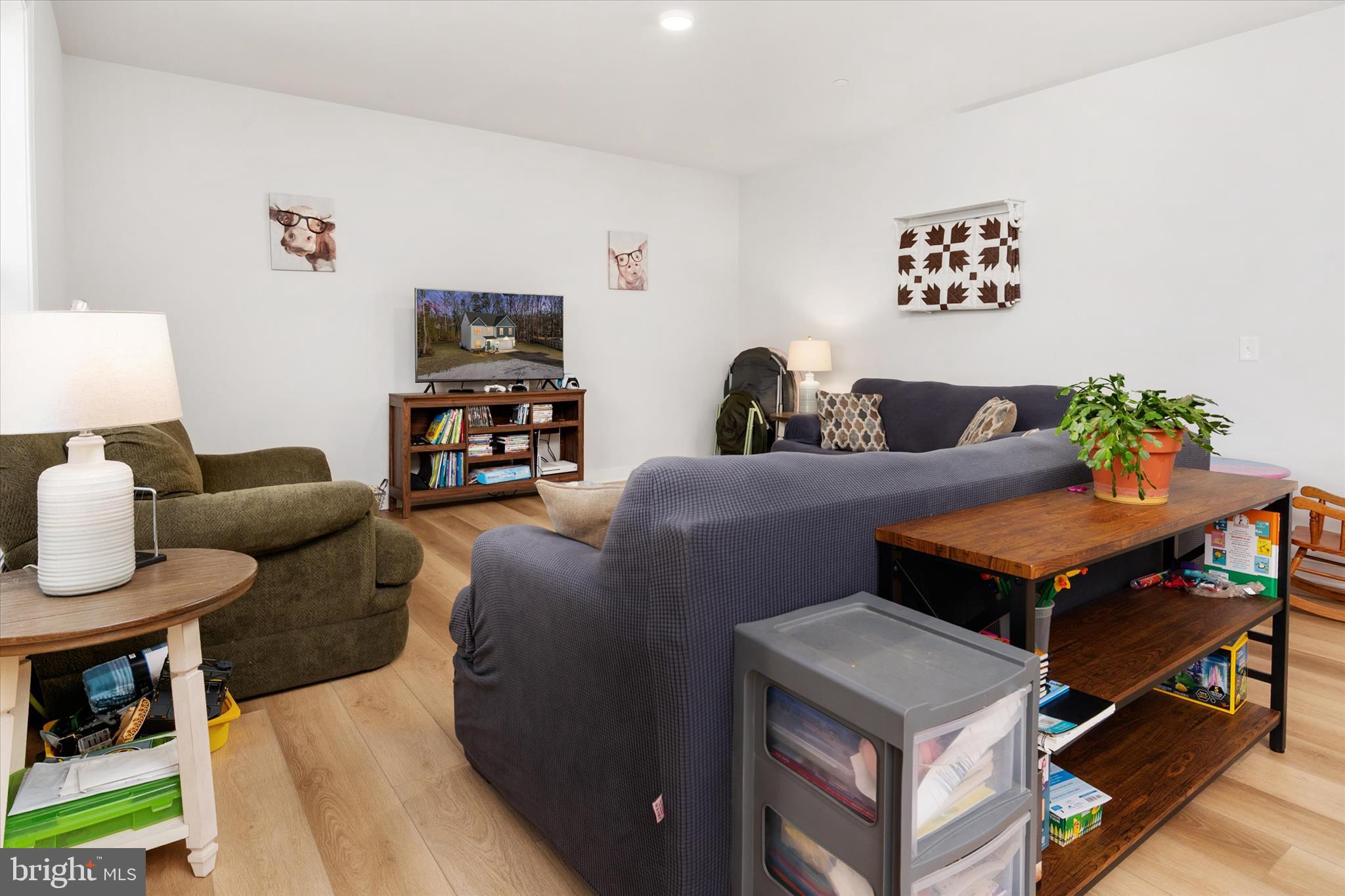 CHELSEA BEACH - Residential