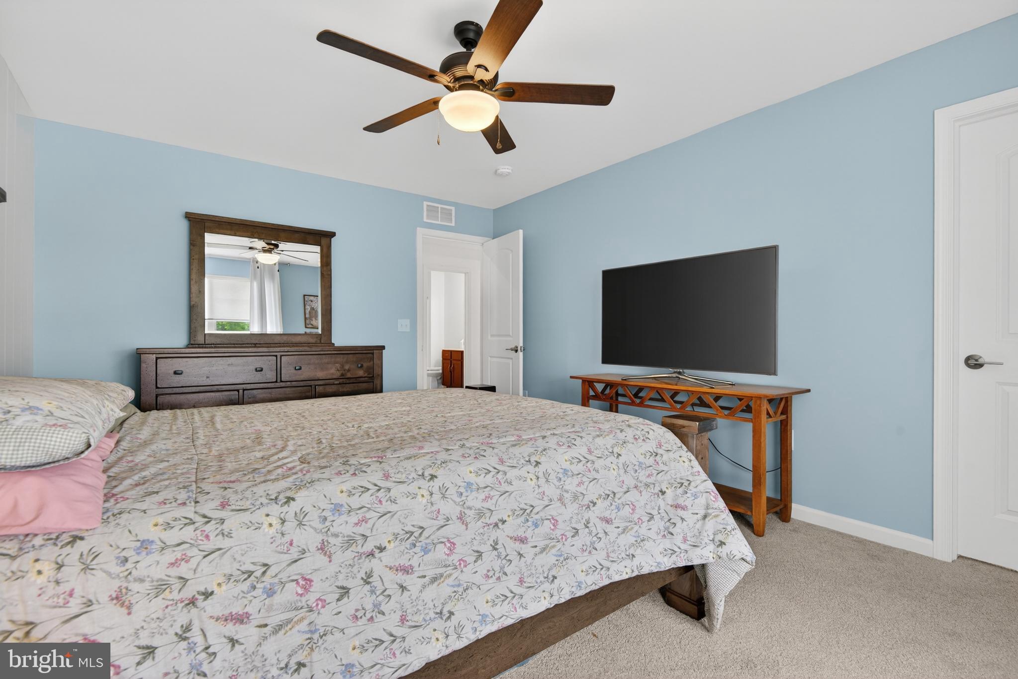 STRATHFORD MEADOWS - Residential