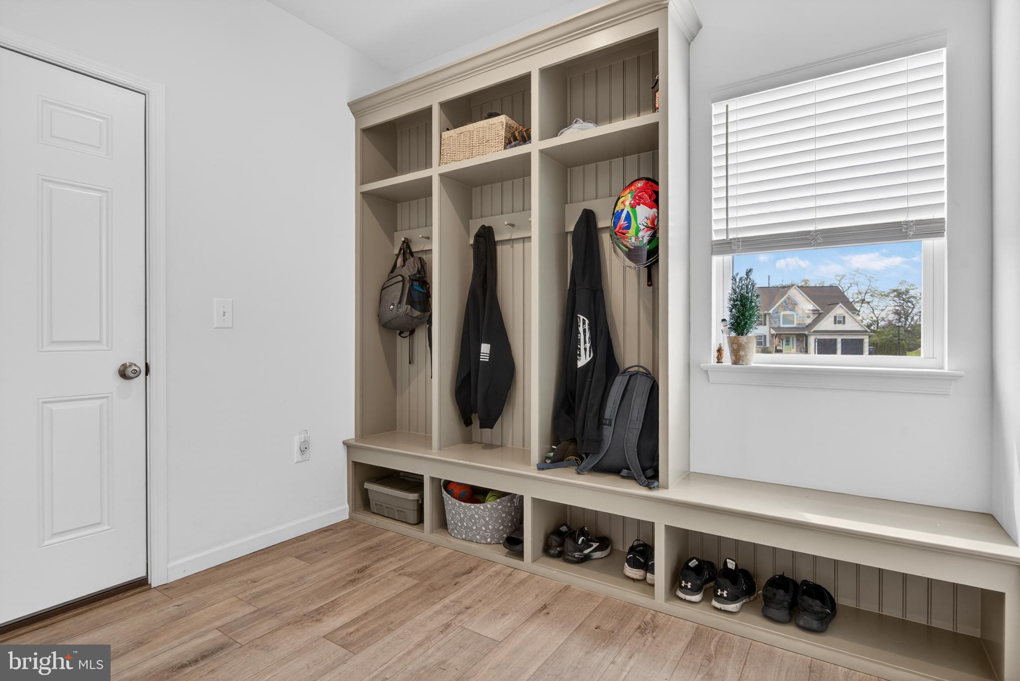 STRATHFORD MEADOWS - Residential