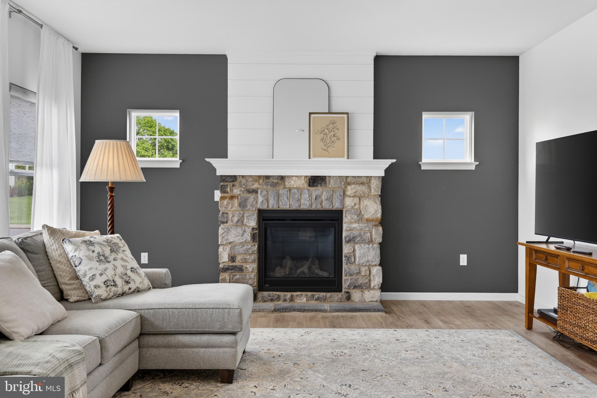 STRATHFORD MEADOWS - Residential