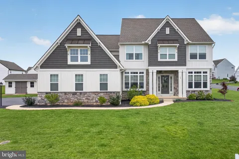 MLS: PALN2025372