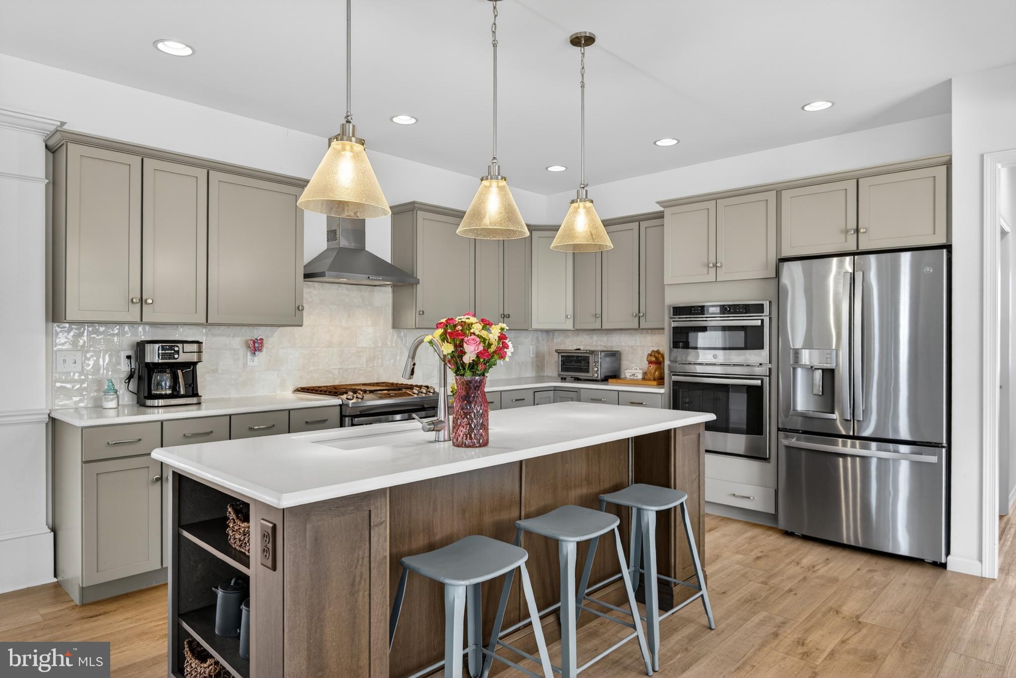 STRATHFORD MEADOWS - Residential