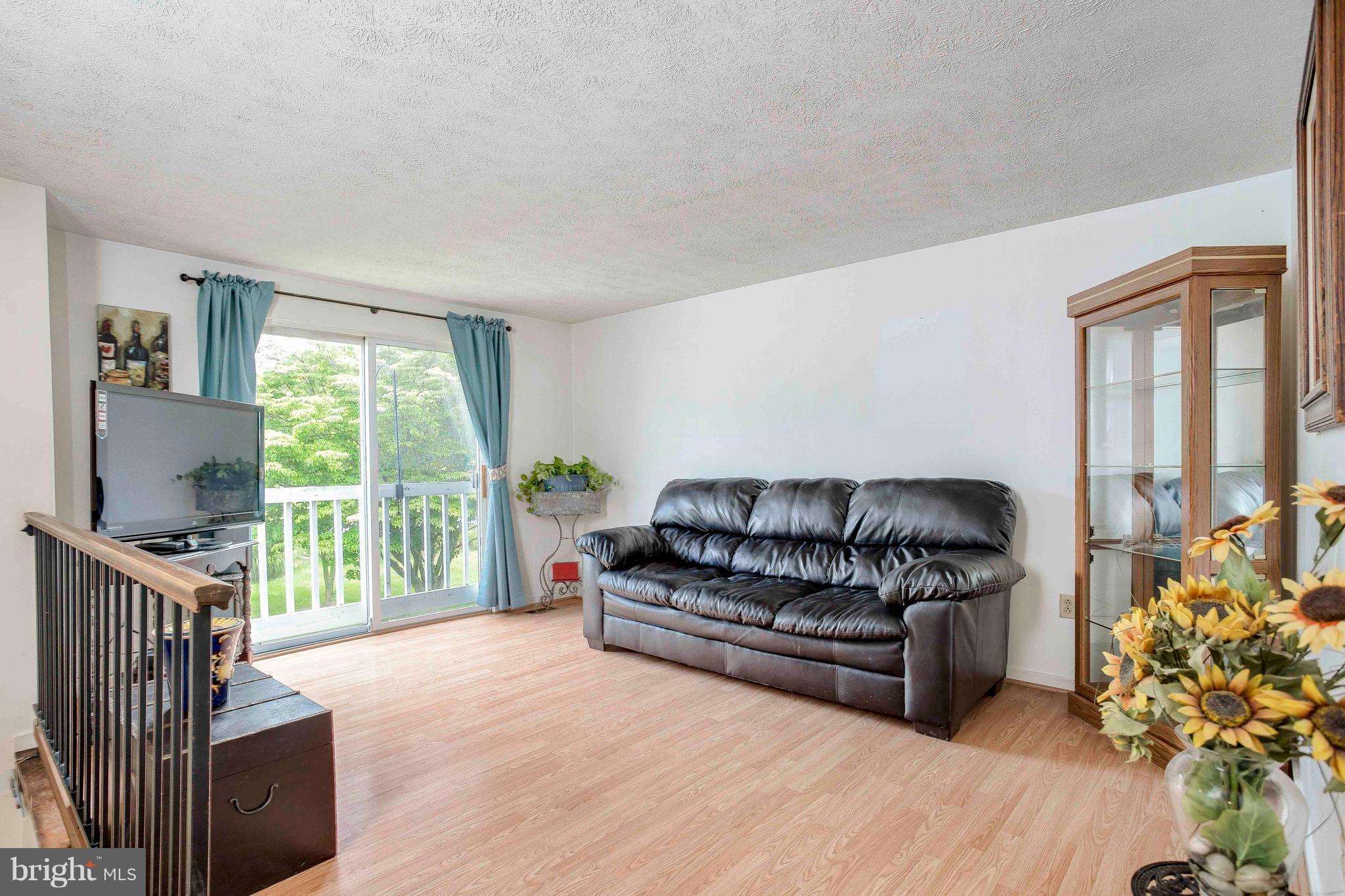 VILLAGE OF HICKORY RIDGE - Residential