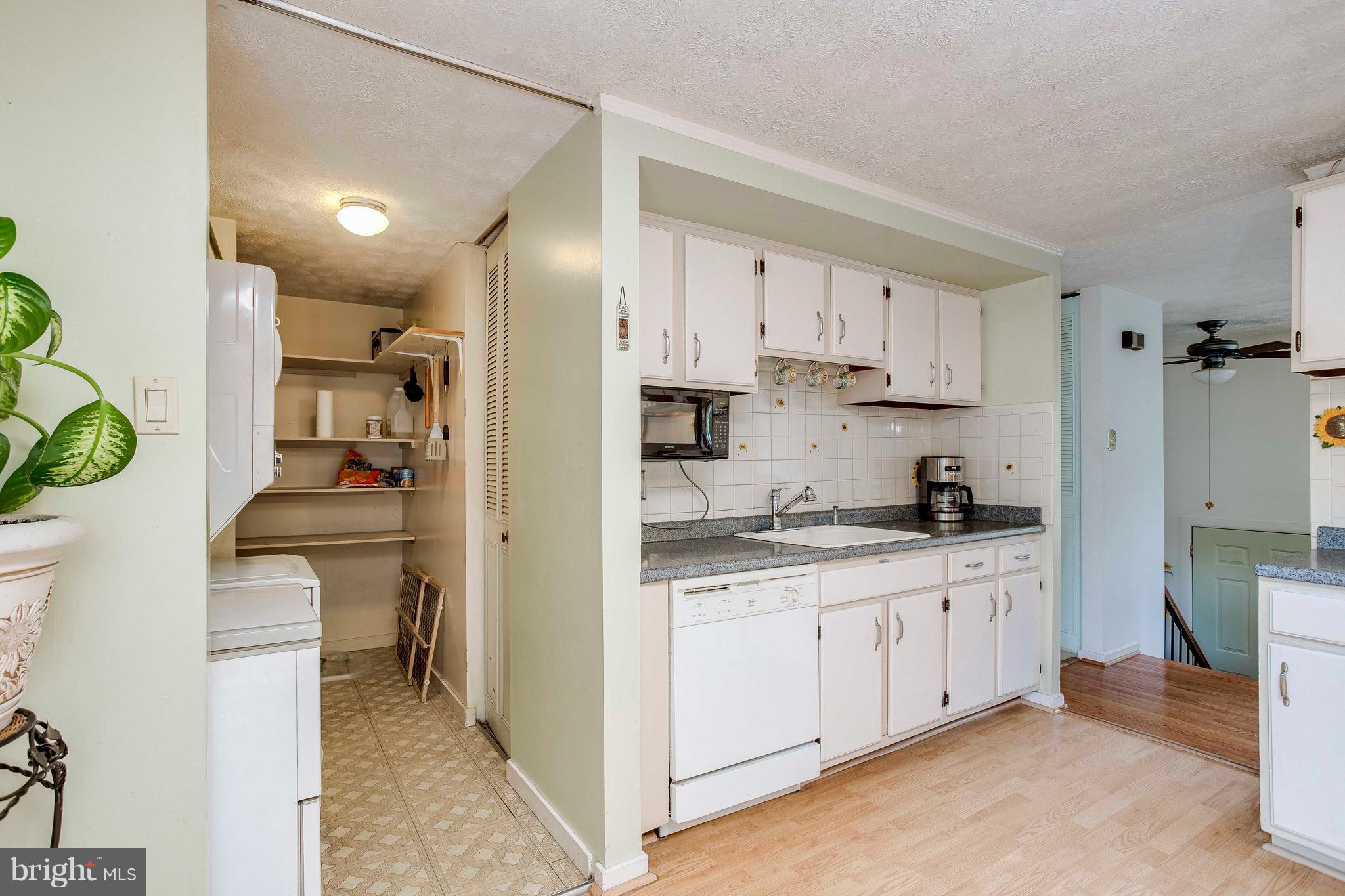 VILLAGE OF HICKORY RIDGE - Residential