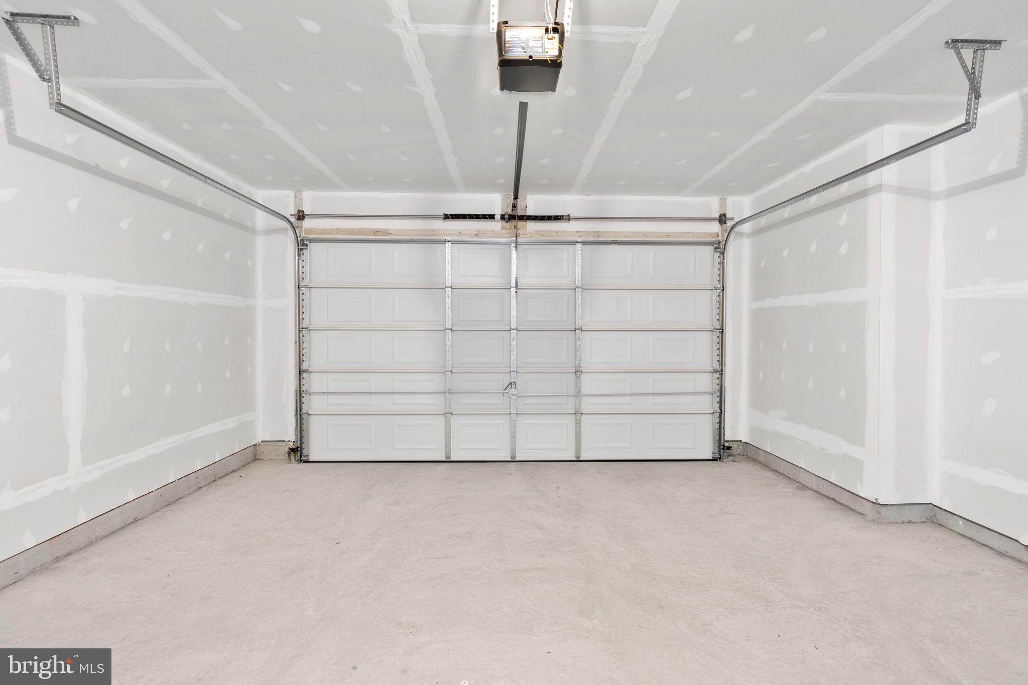 SNOWDEN BRIDGE - Residential Lease