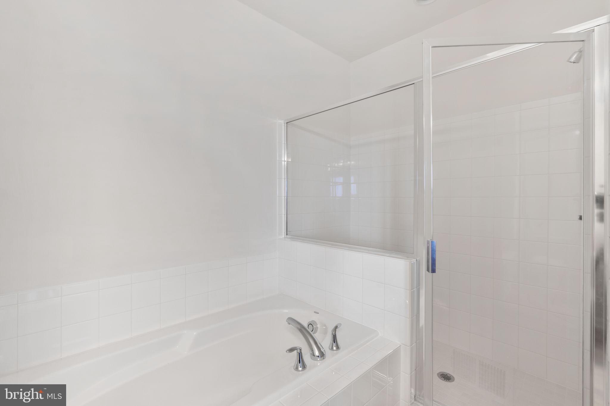 SNOWDEN BRIDGE - Residential Lease