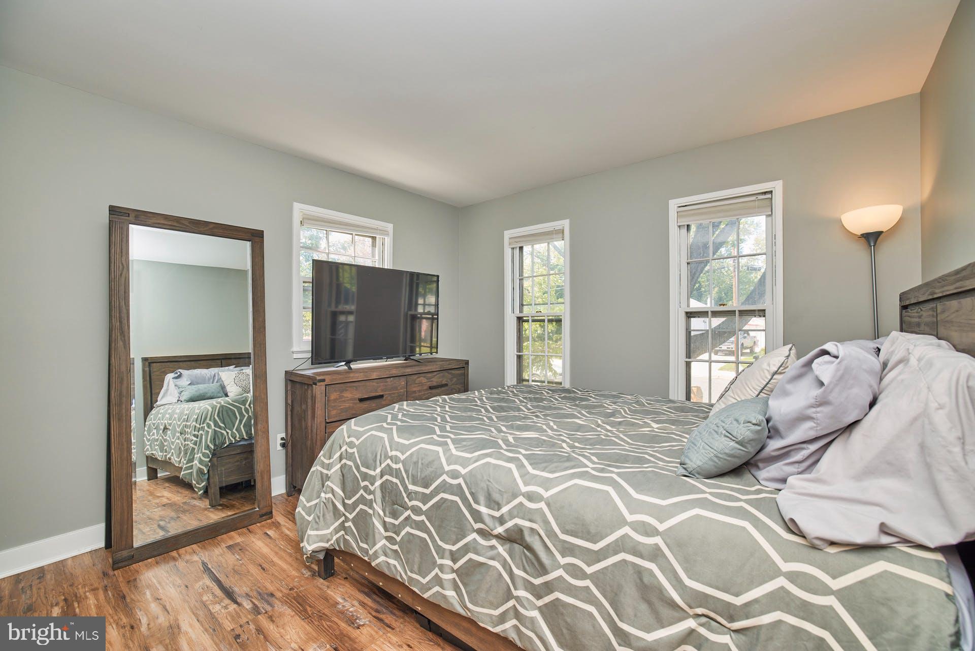 FAIRVIEW - Residential