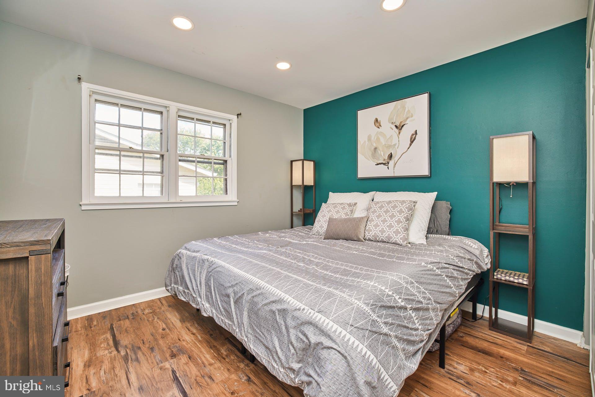 FAIRVIEW - Residential