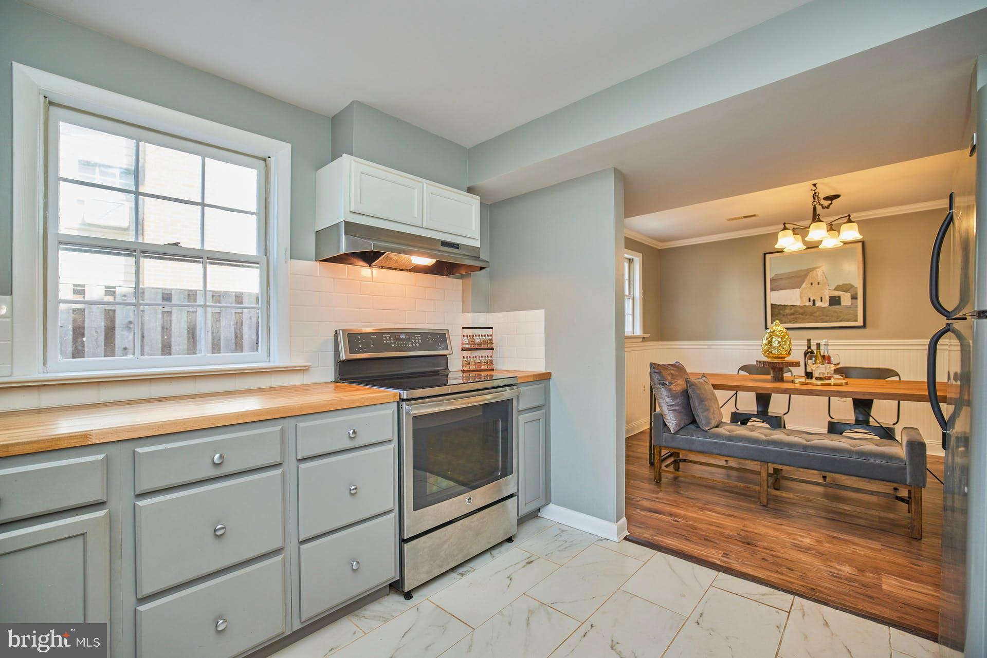 FAIRVIEW - Residential