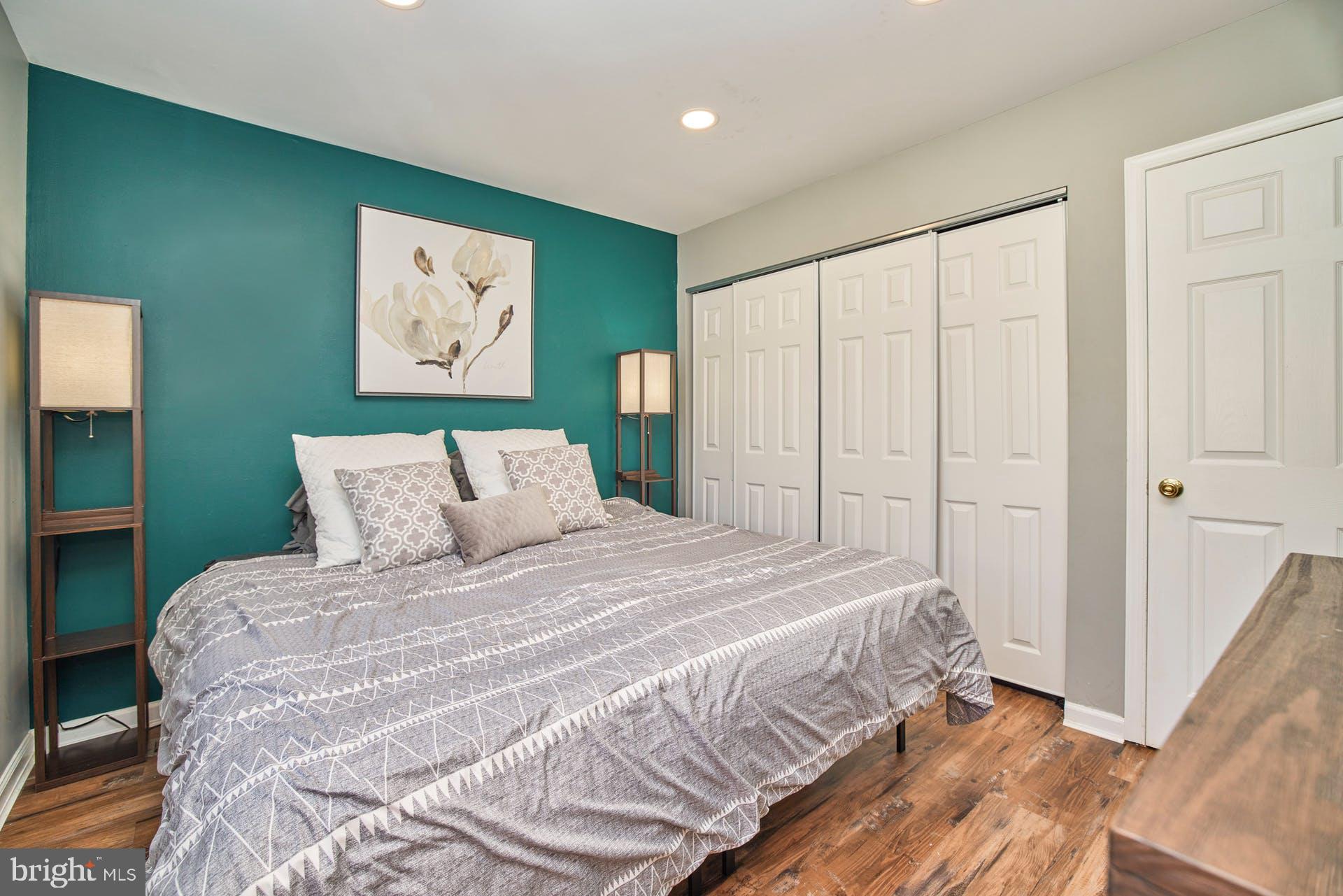 FAIRVIEW - Residential