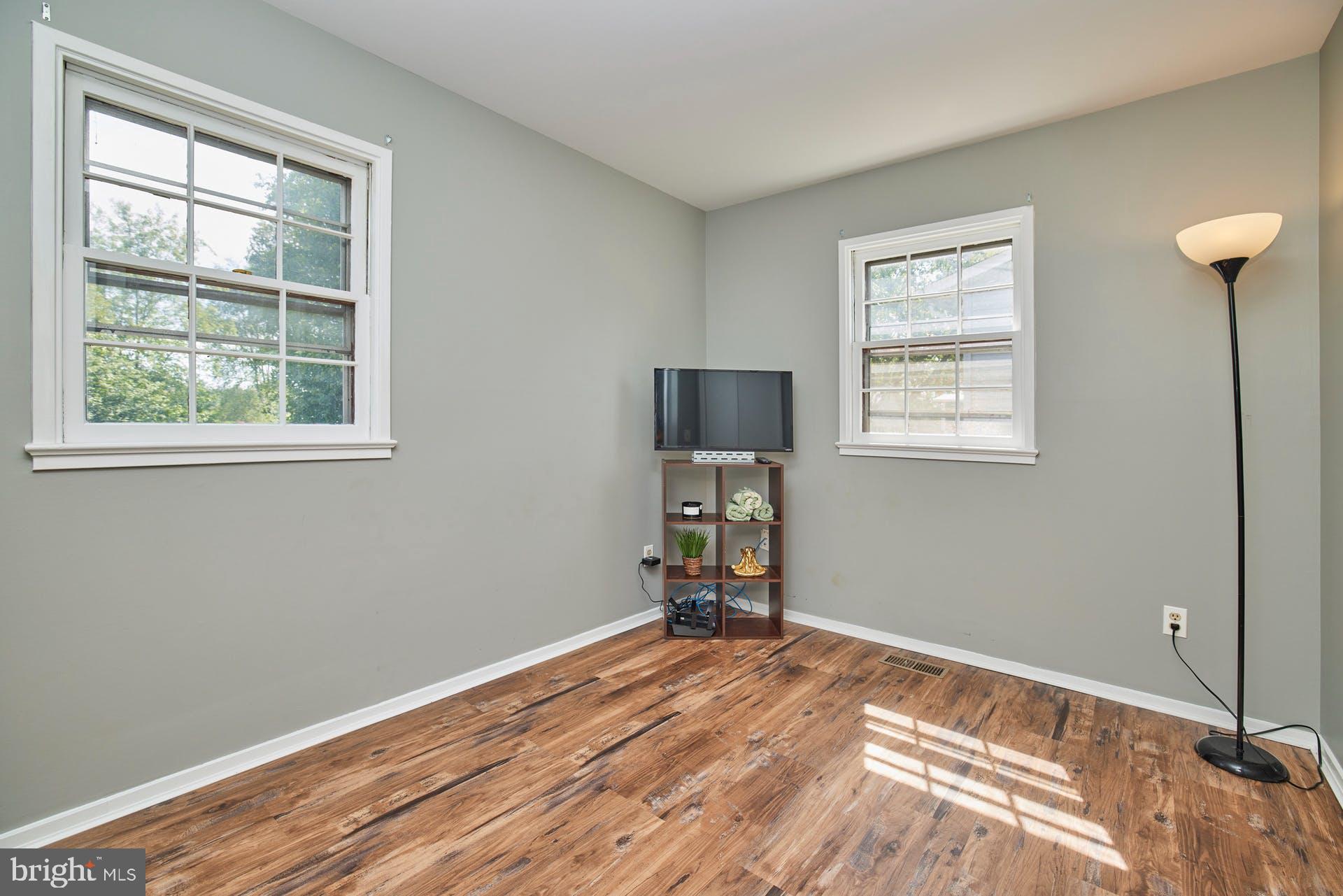 FAIRVIEW - Residential