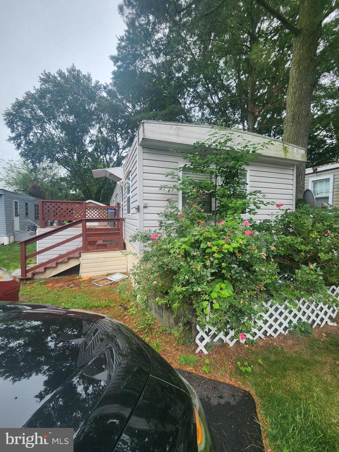 214 KENNEDY AVE