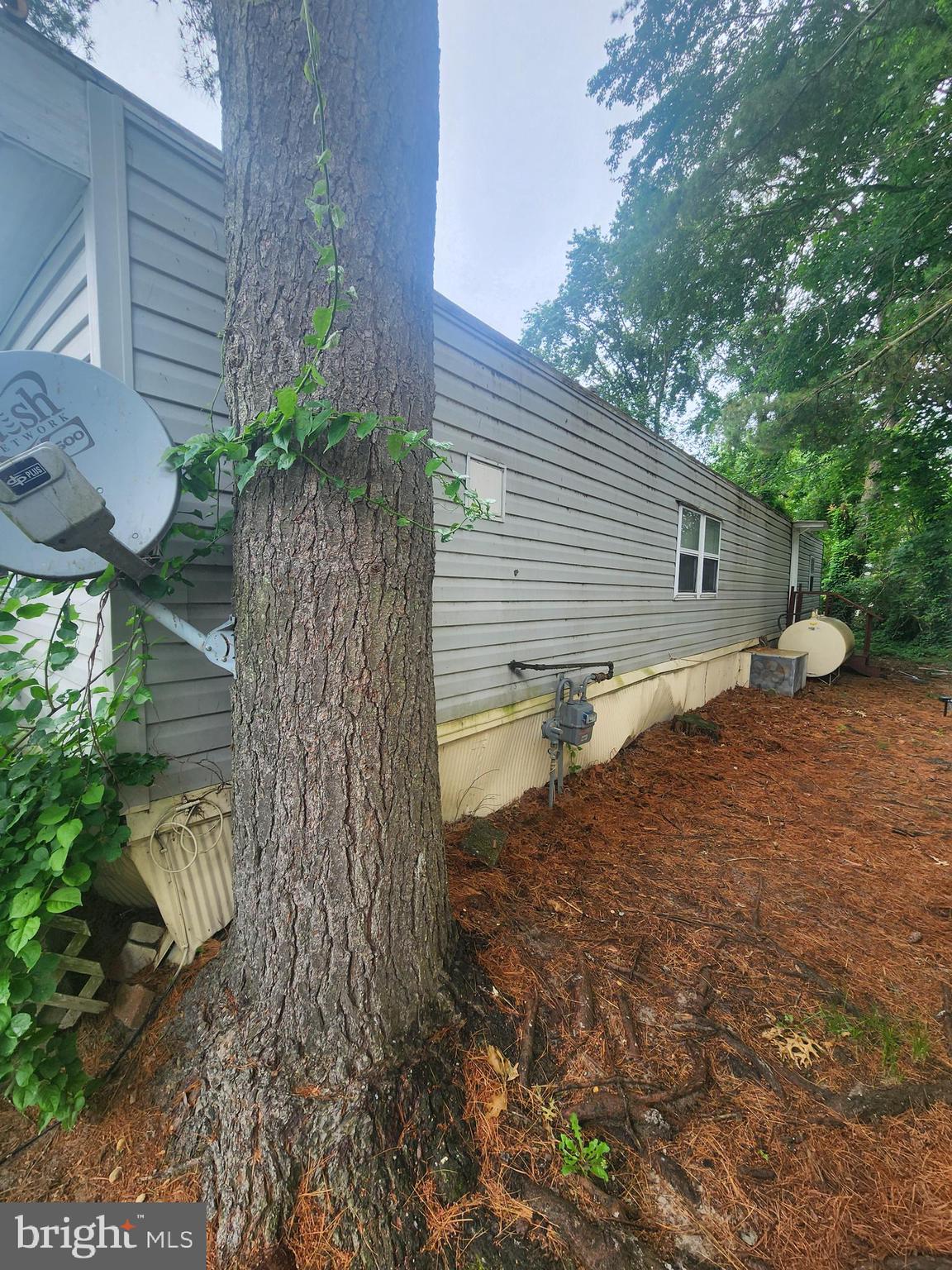 214 KENNEDY AVE