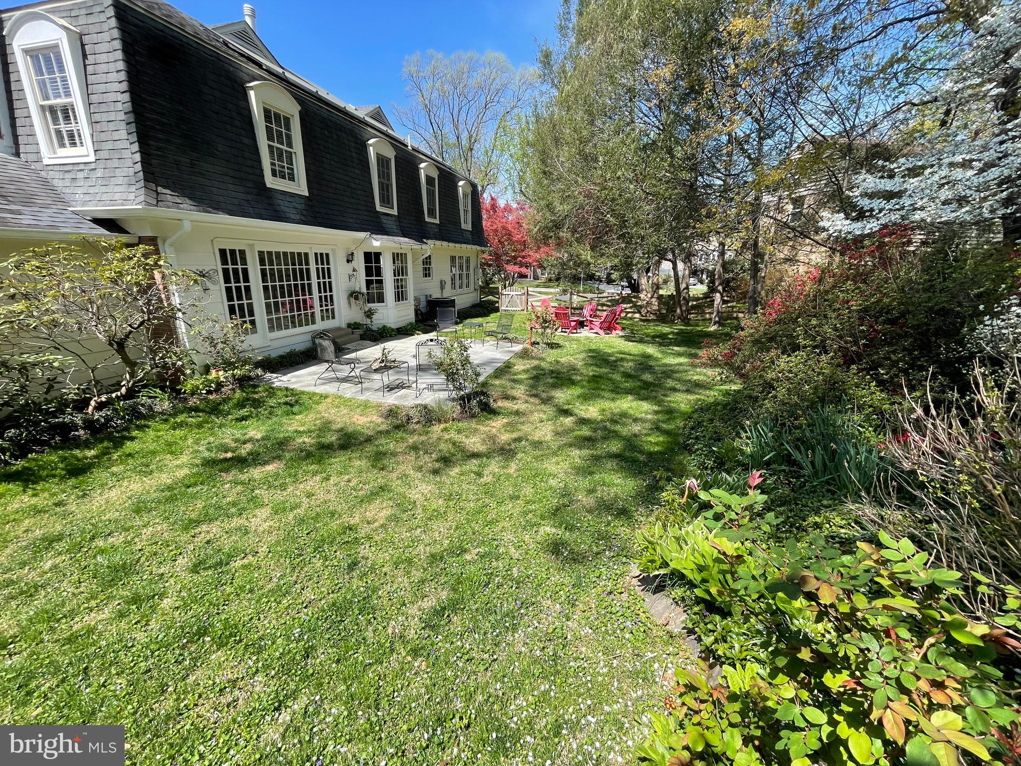 FLOWER VALLEY - Residential
