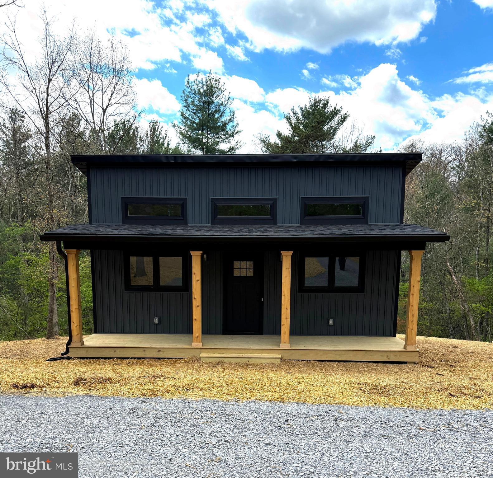 GLENWOOD FOREST - Residential